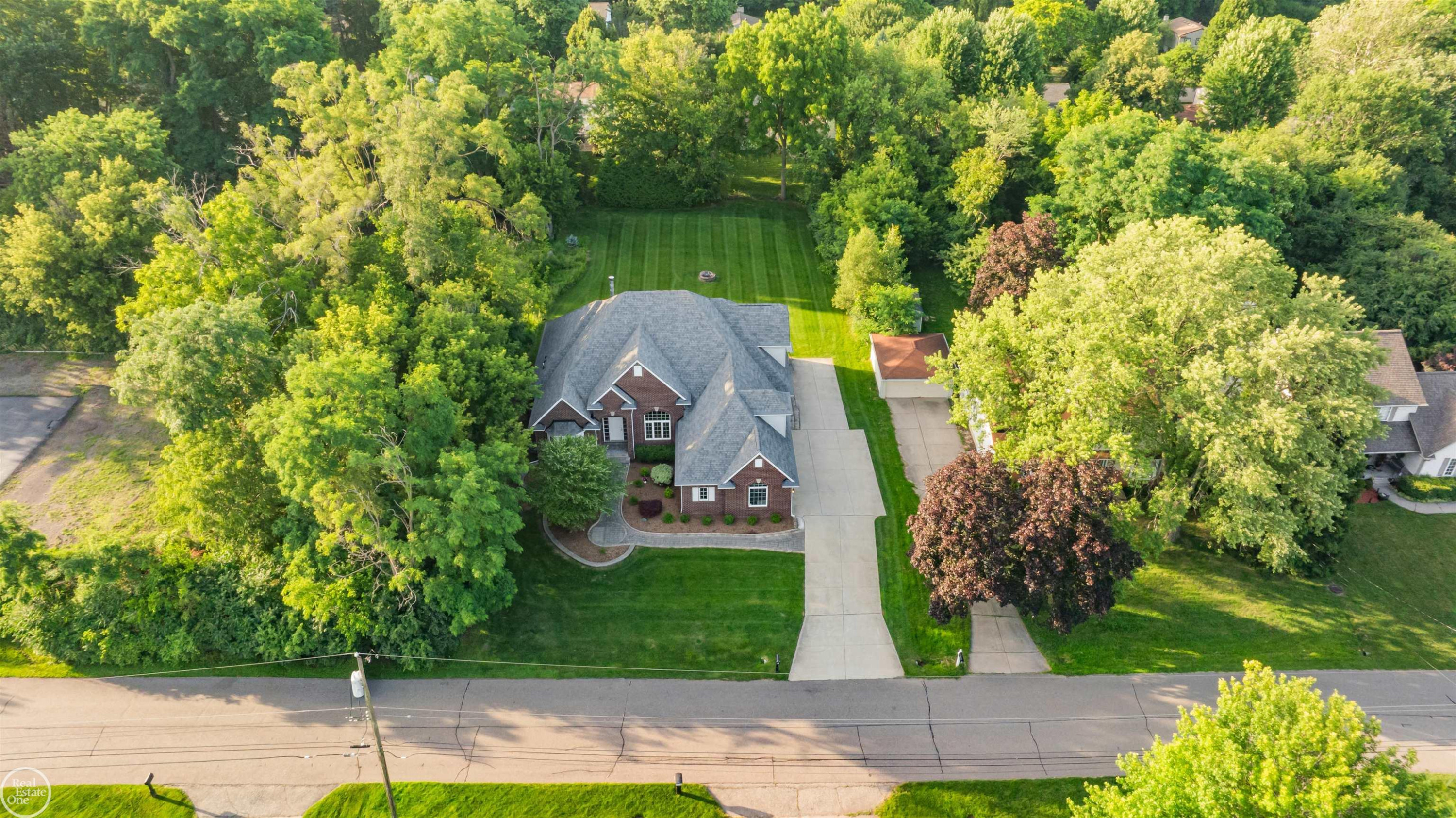 53 Evaline Drive, Troy, MI 48085 — Photo 5