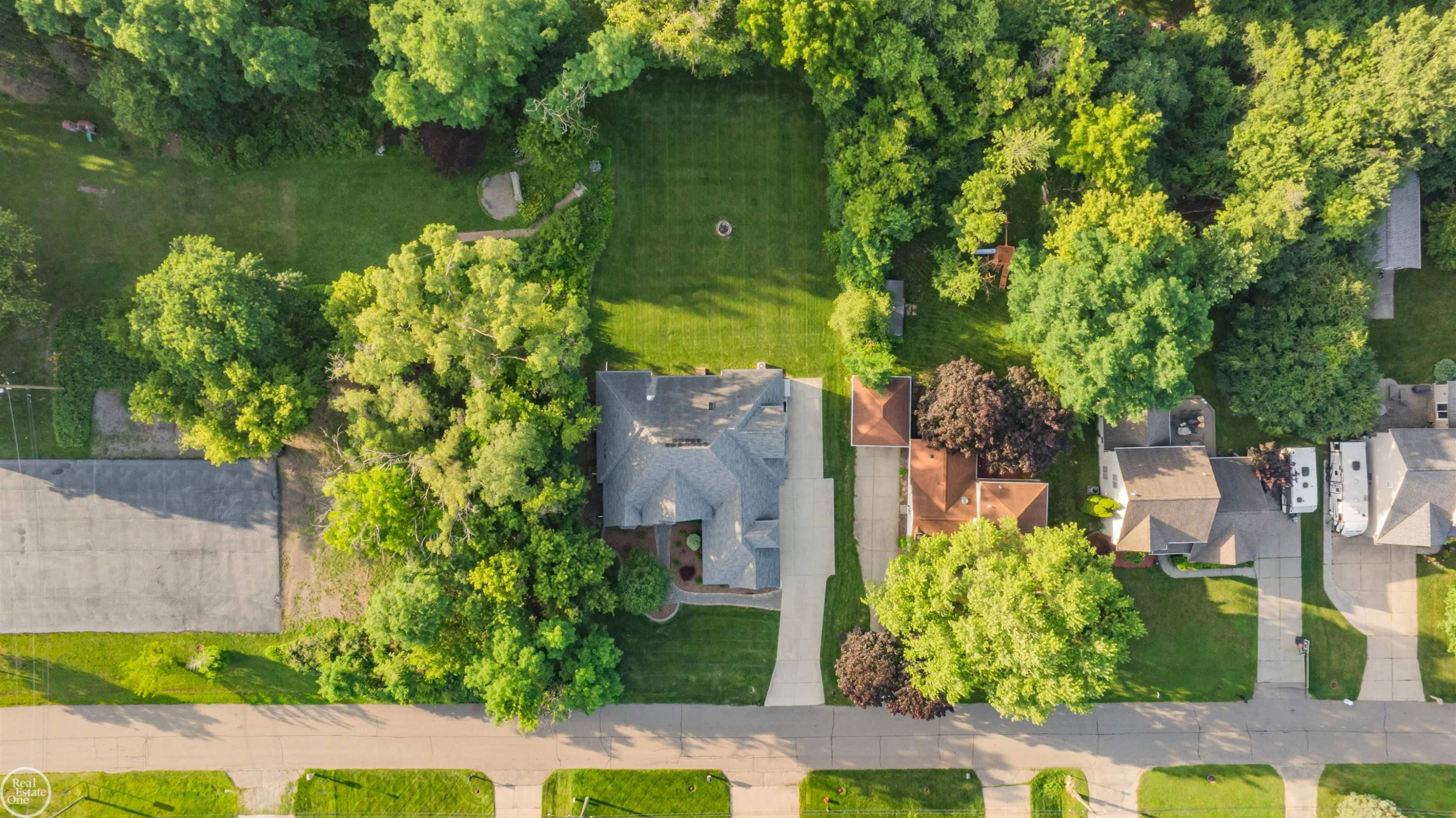 53 Evaline Drive, Troy, MI 48085 — Photo 7