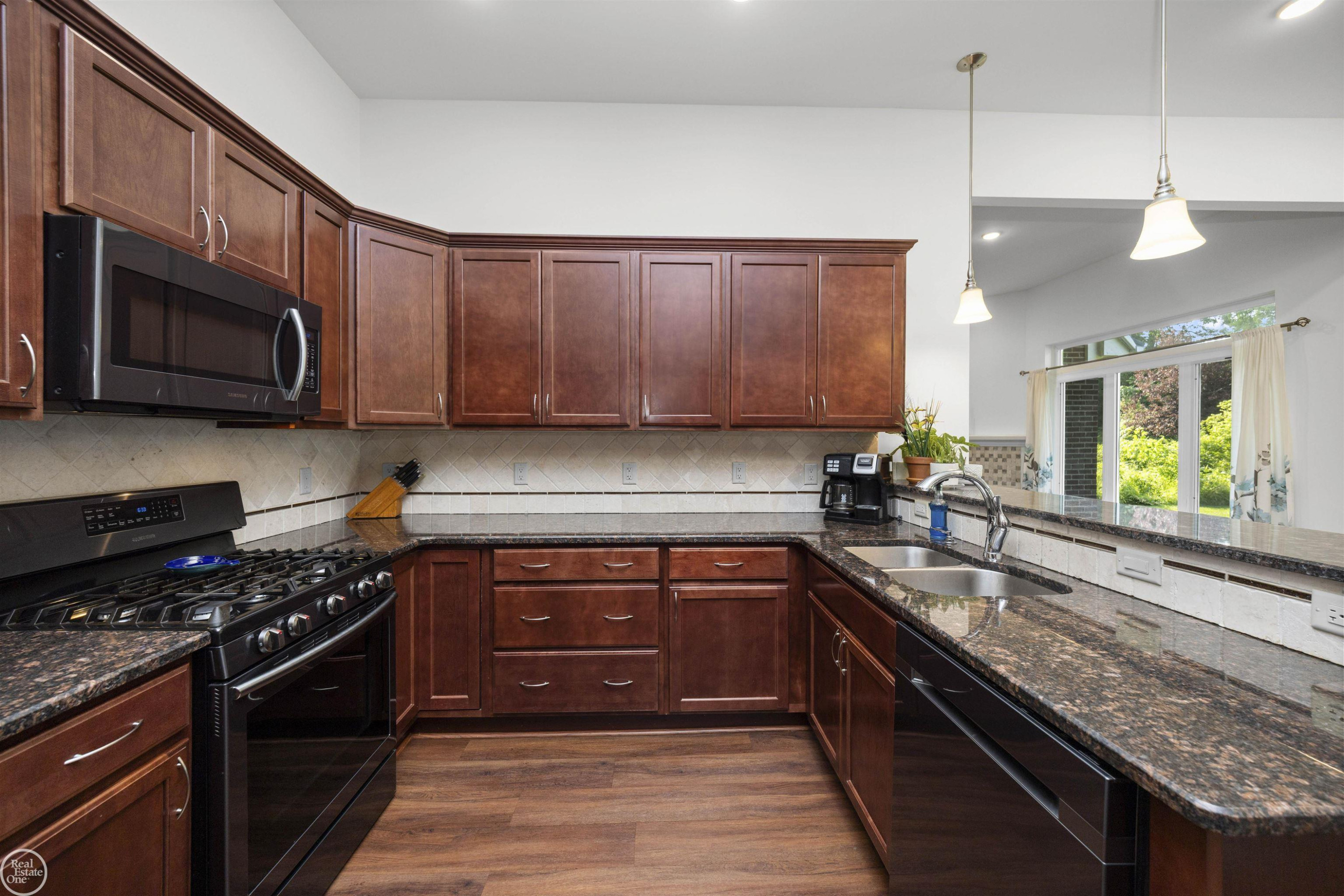 53 Evaline Drive, Troy, MI 48085 — Photo 31