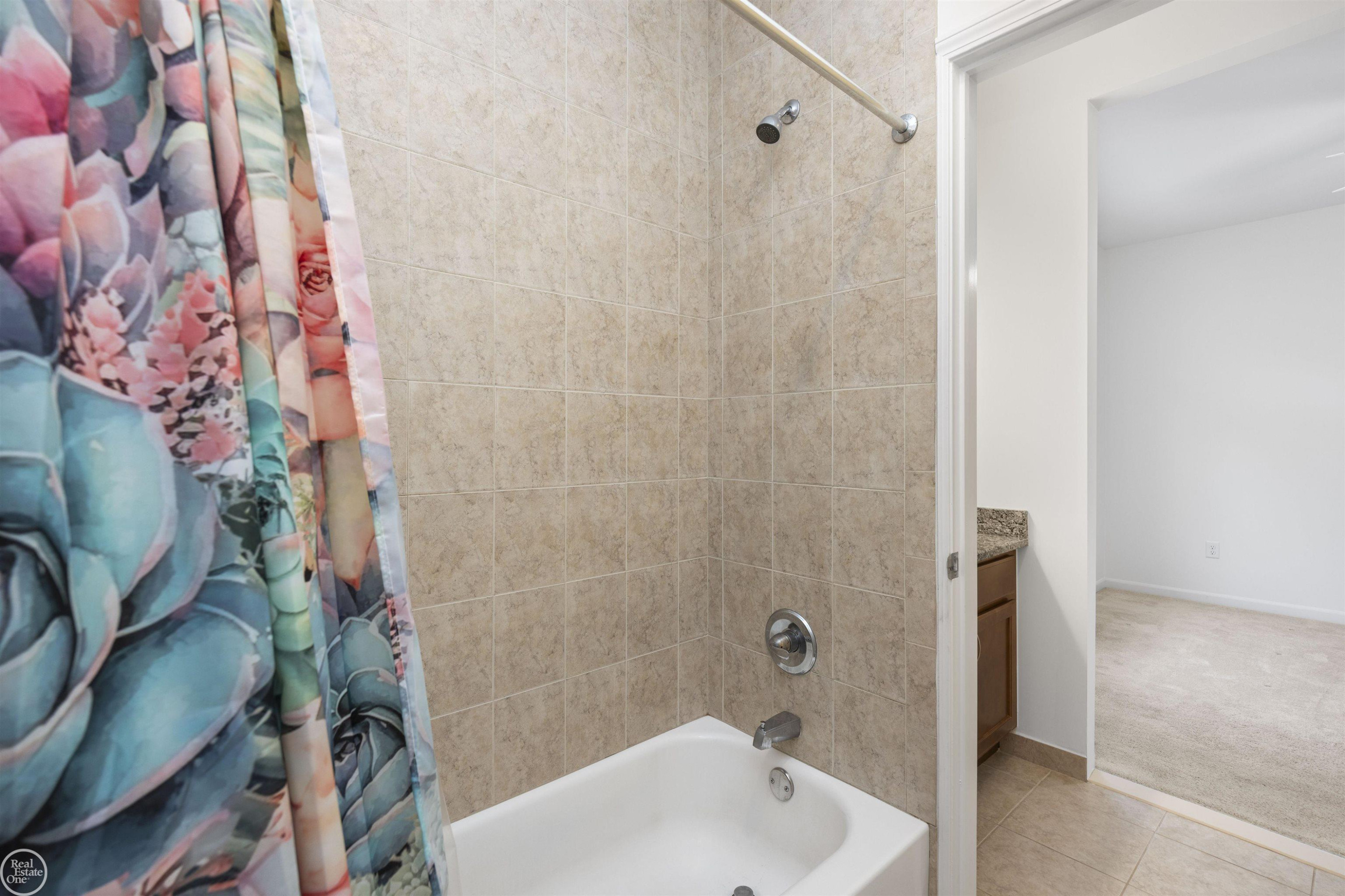 53 Evaline Drive, Troy, MI 48085 — Photo 47