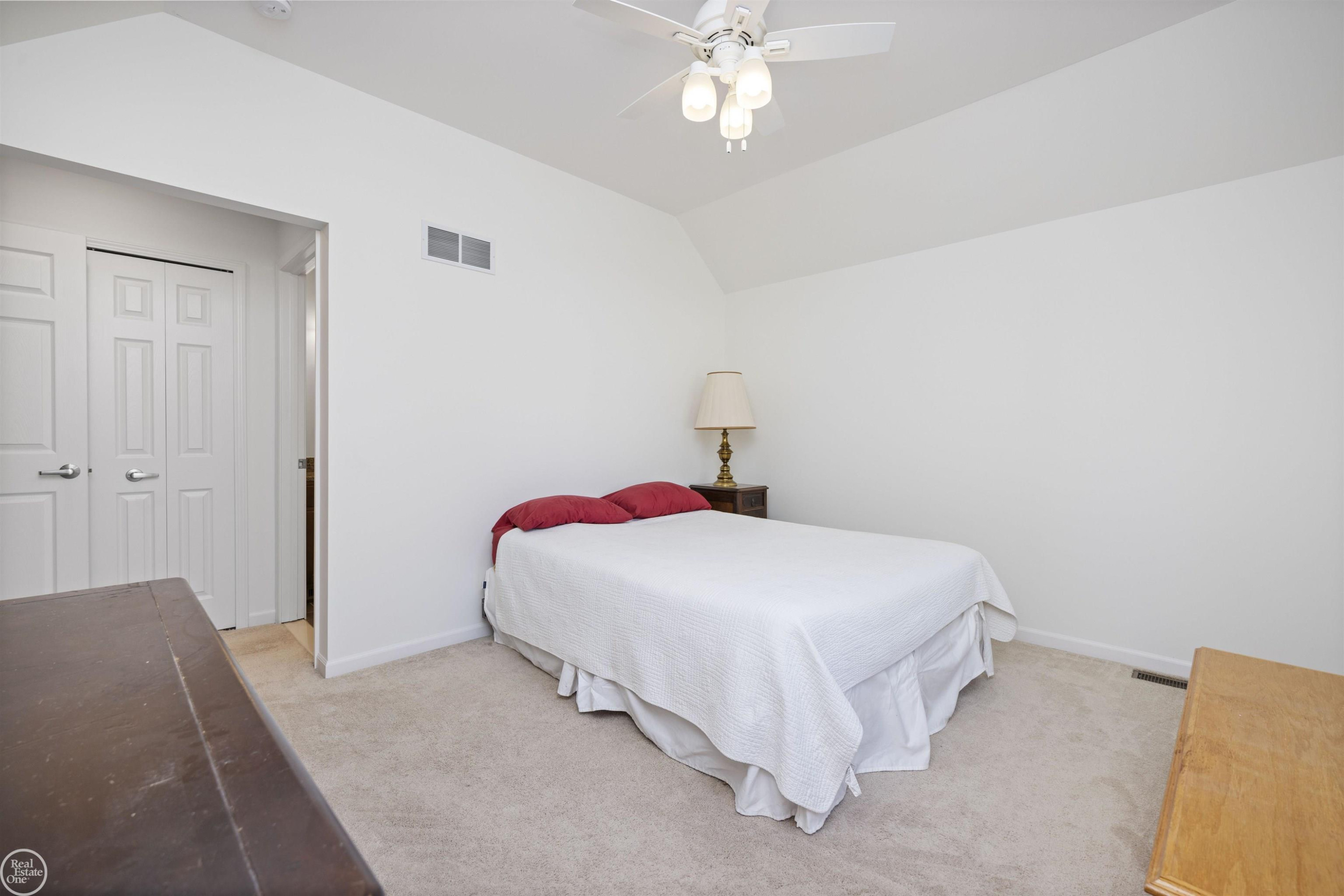 53 Evaline Drive, Troy, MI 48085 — Photo 55