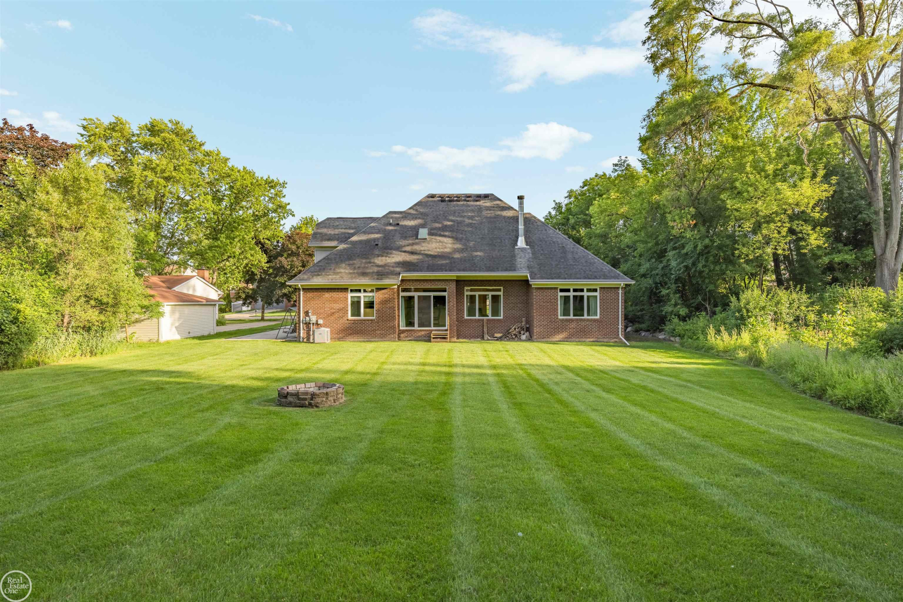 53 Evaline Drive, Troy, MI 48085 — Photo 72