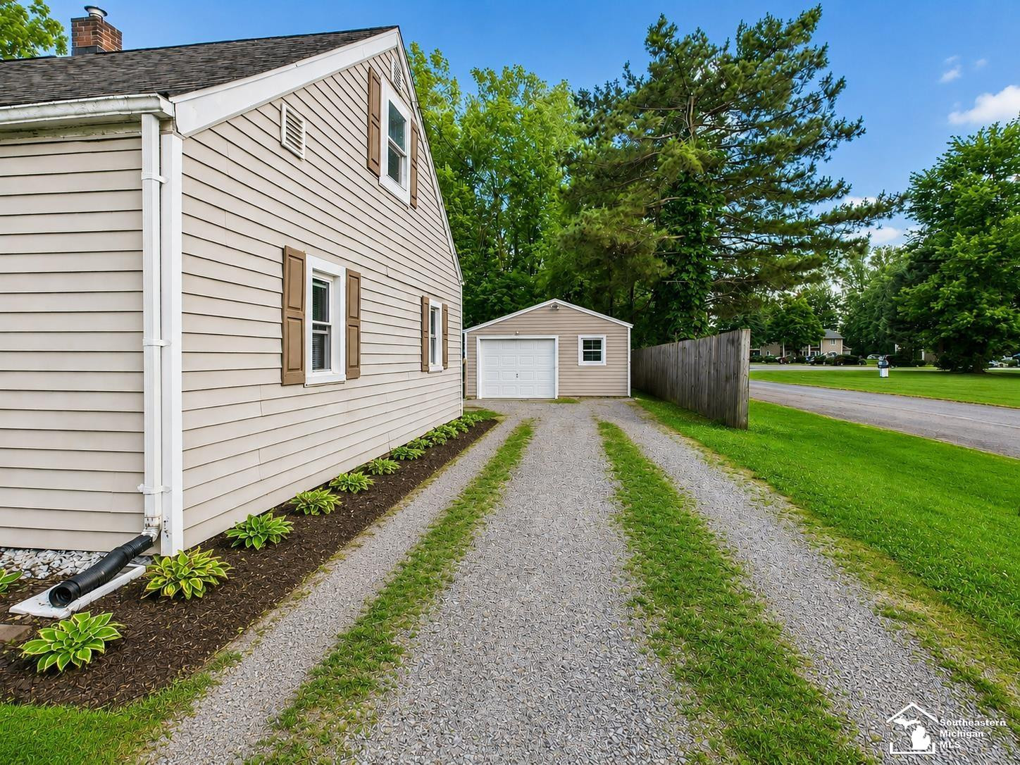83 W Madison Street, Petersburg, MI 49270 — Photo 21