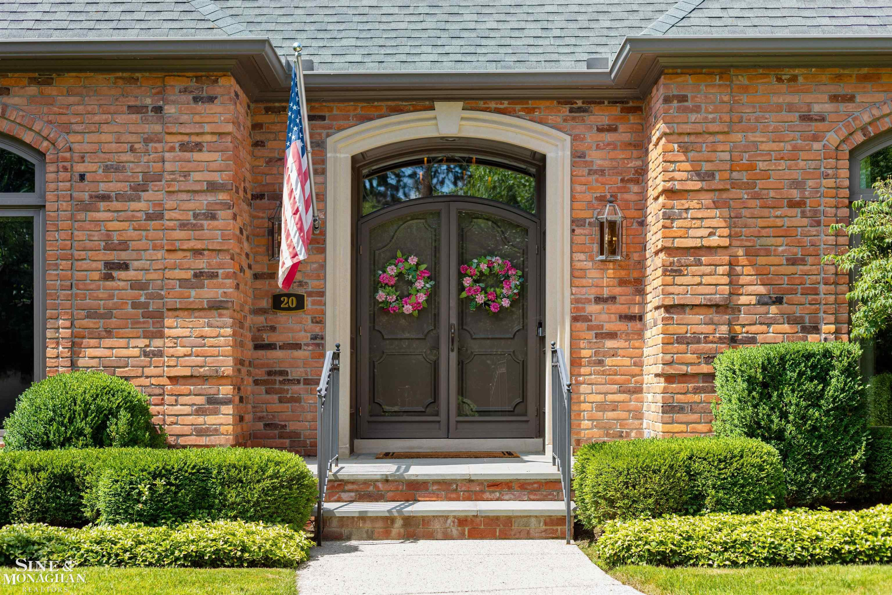 20 Windemere Place, Grosse Pointe Farms, MI 48236 — Photo 2