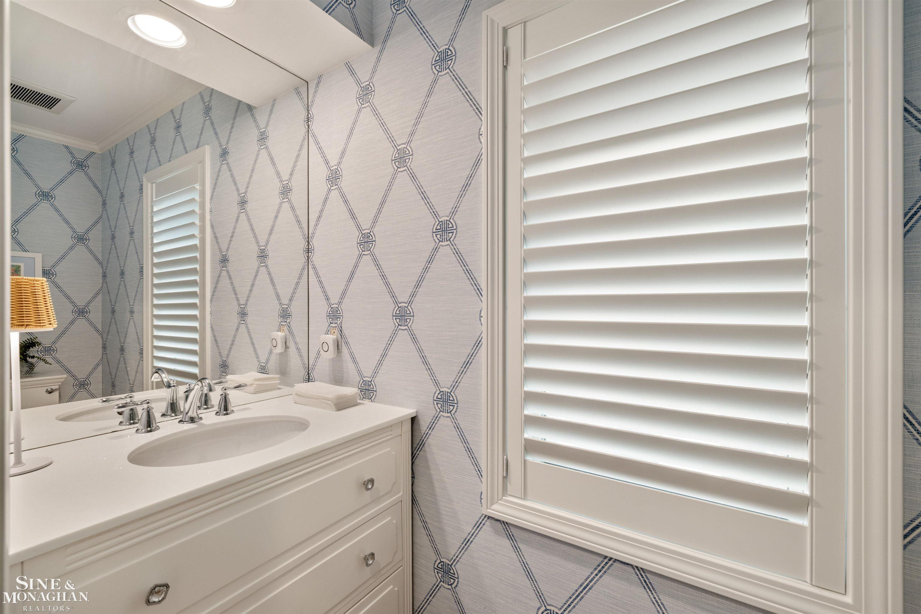 20 Windemere Place, Grosse Pointe Farms, MI 48236 — Photo 31