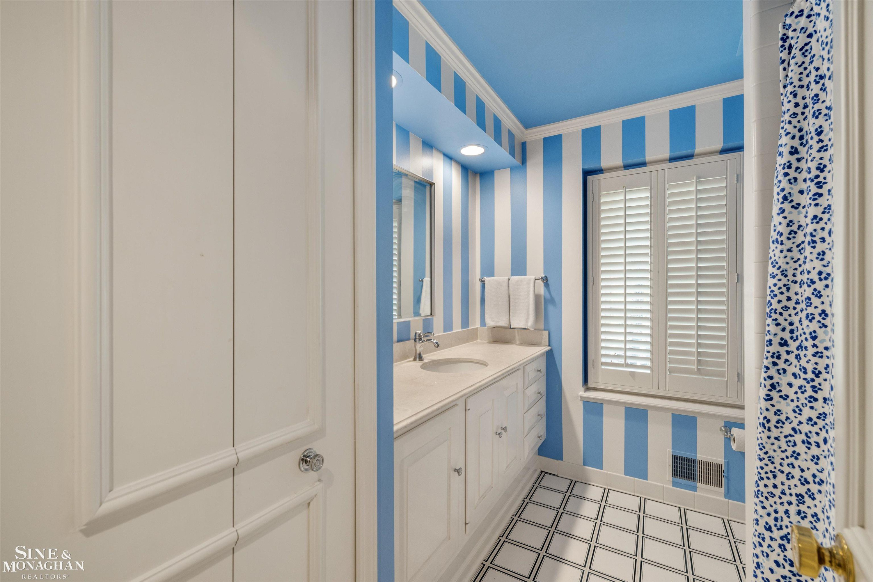 20 Windemere Place, Grosse Pointe Farms, MI 48236 — Photo 36