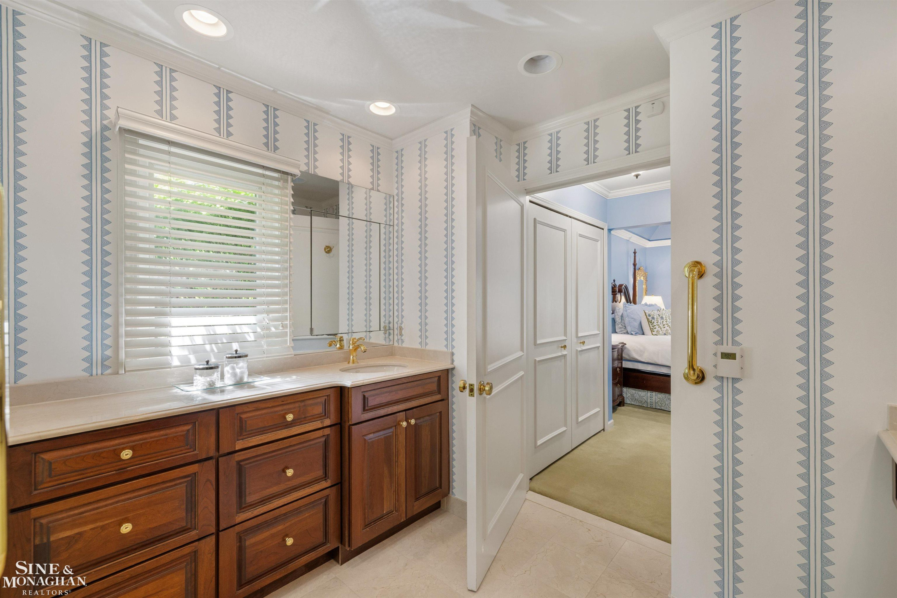 20 Windemere Place, Grosse Pointe Farms, MI 48236 — Photo 45