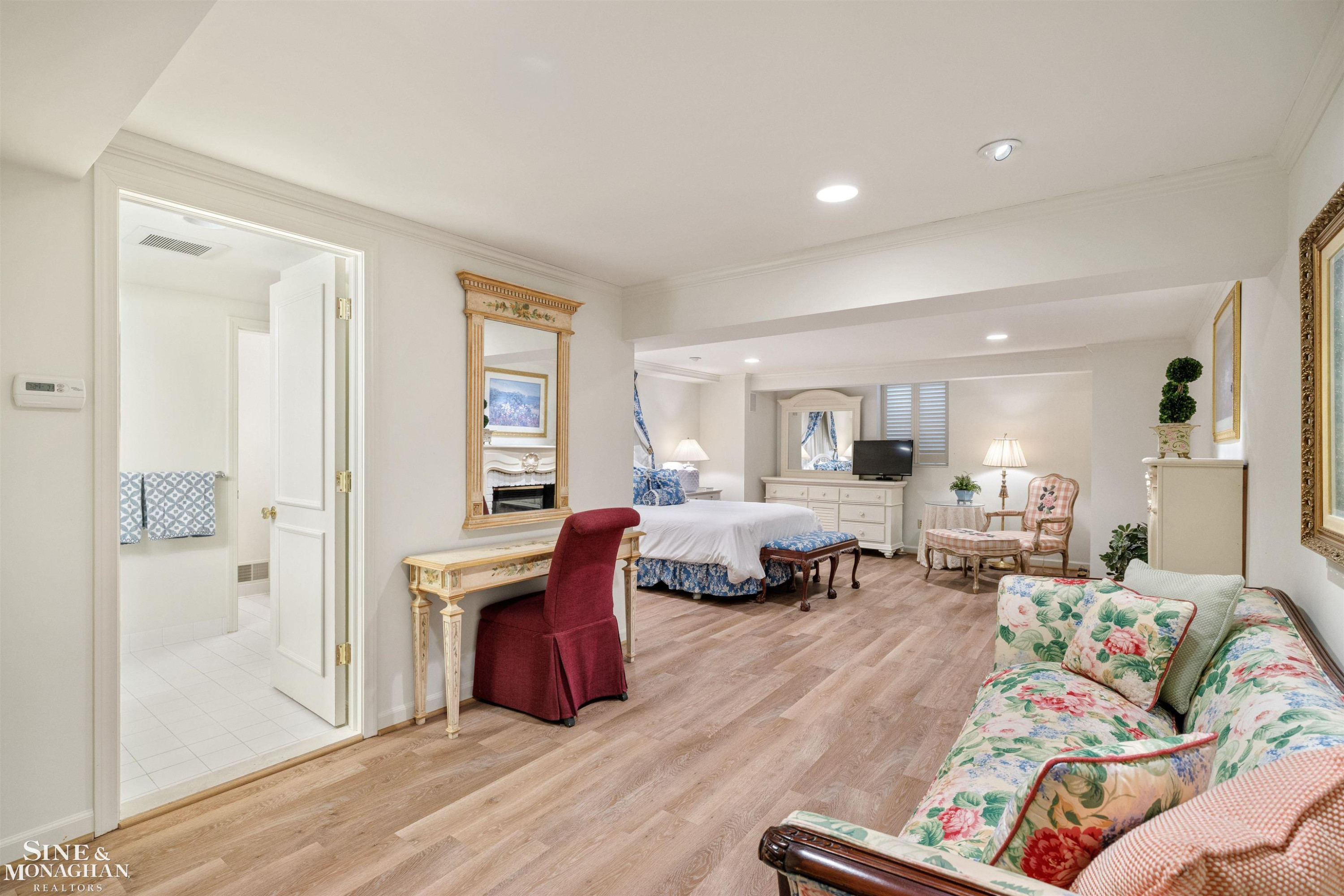 20 Windemere Place, Grosse Pointe Farms, MI 48236 — Photo 48