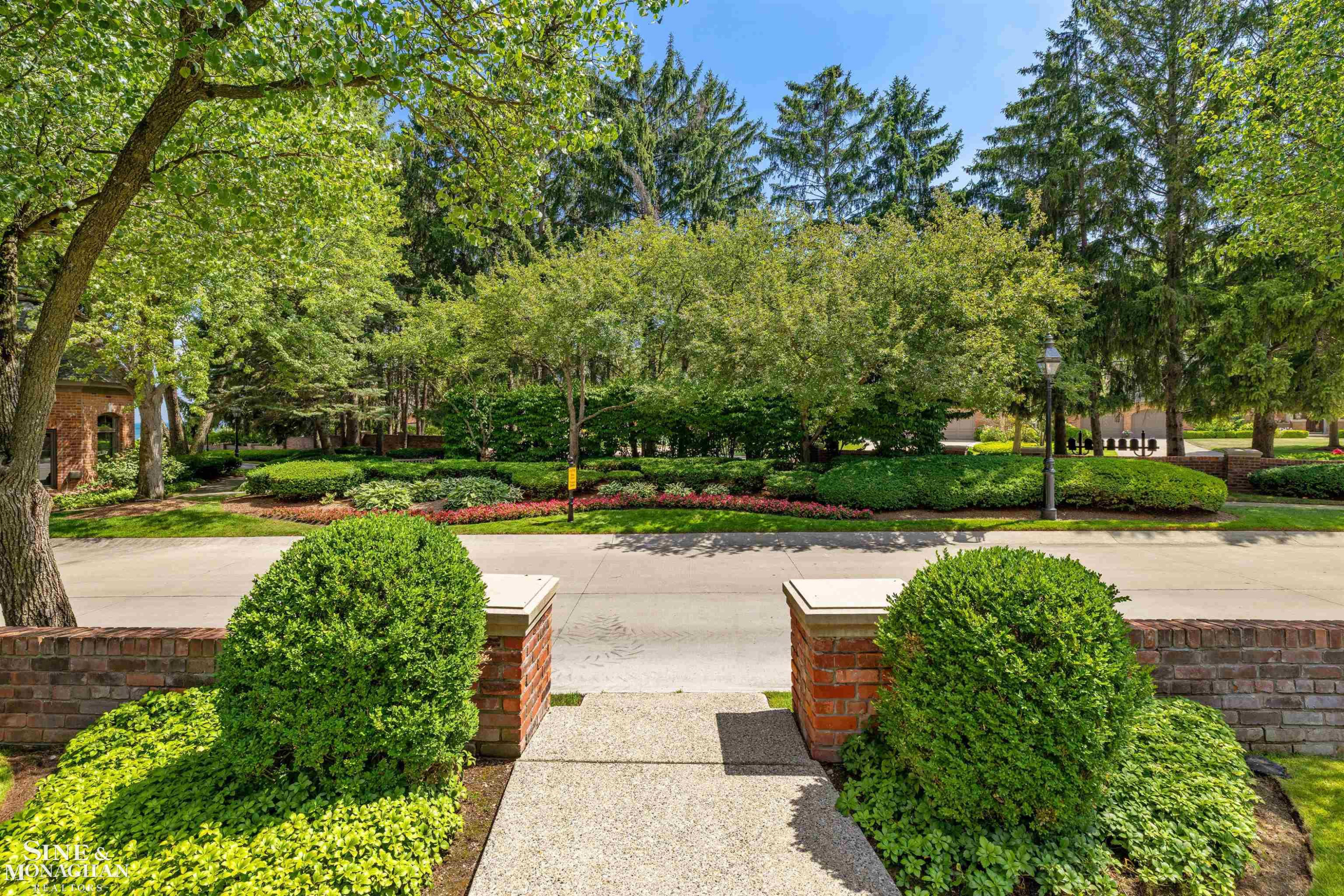 20 Windemere Place, Grosse Pointe Farms, MI 48236 — Photo 72