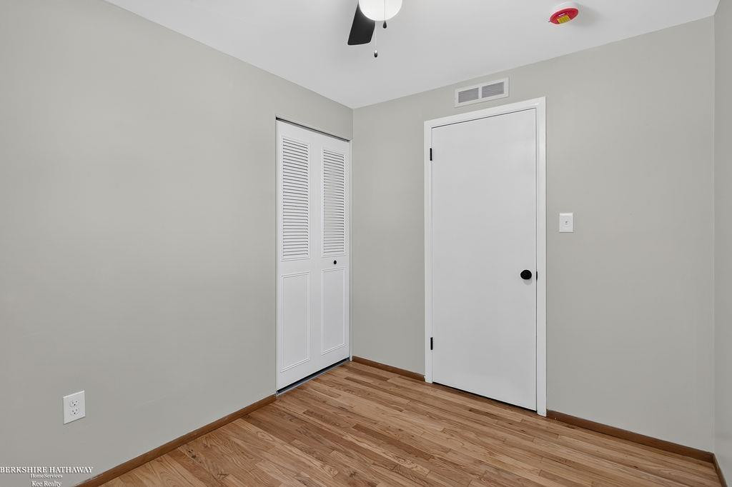 511 Kinross Avenue, MI — Photo 15