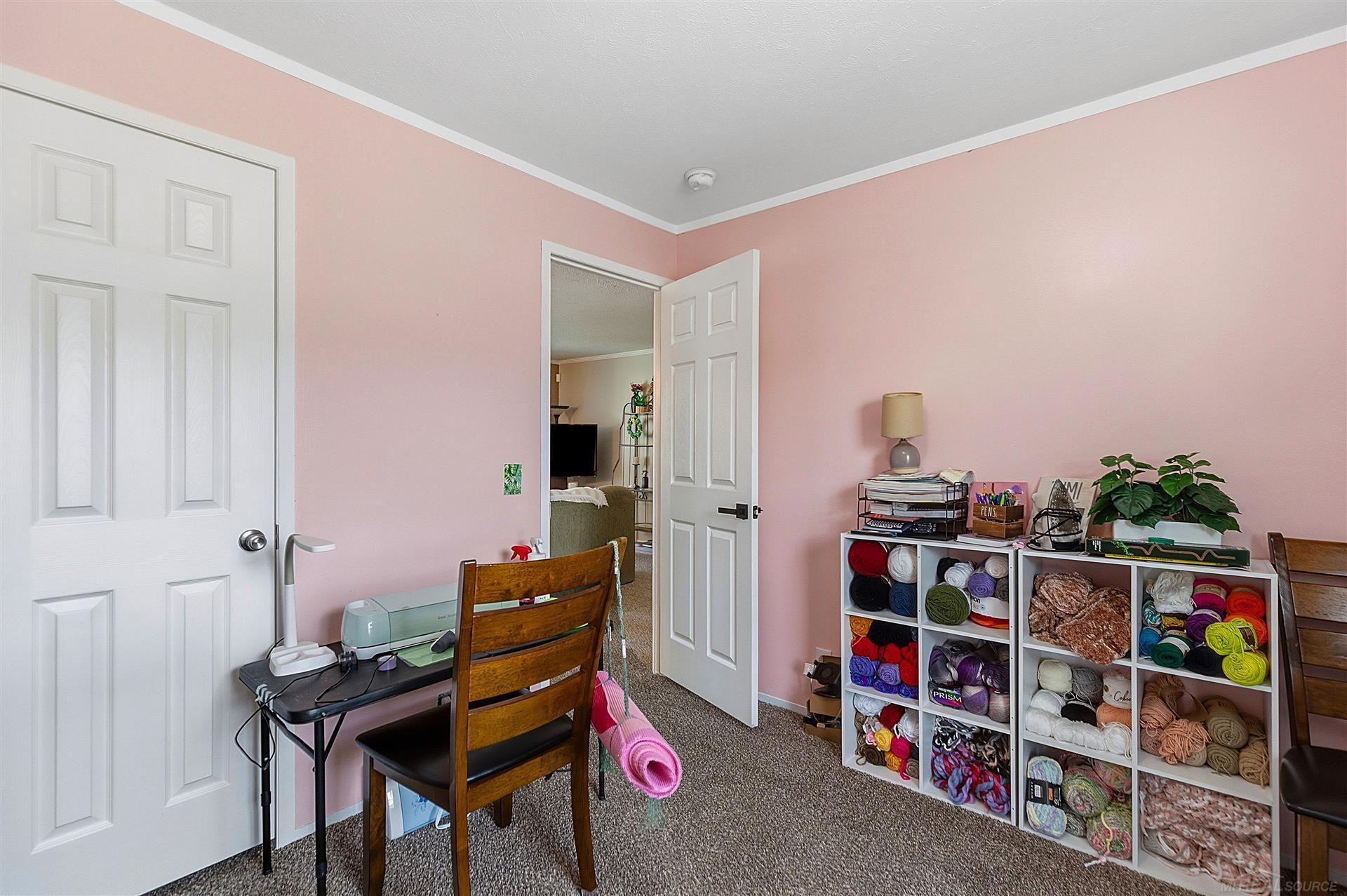 46112 Dunkirk Court, MI 48044 — Photo 16