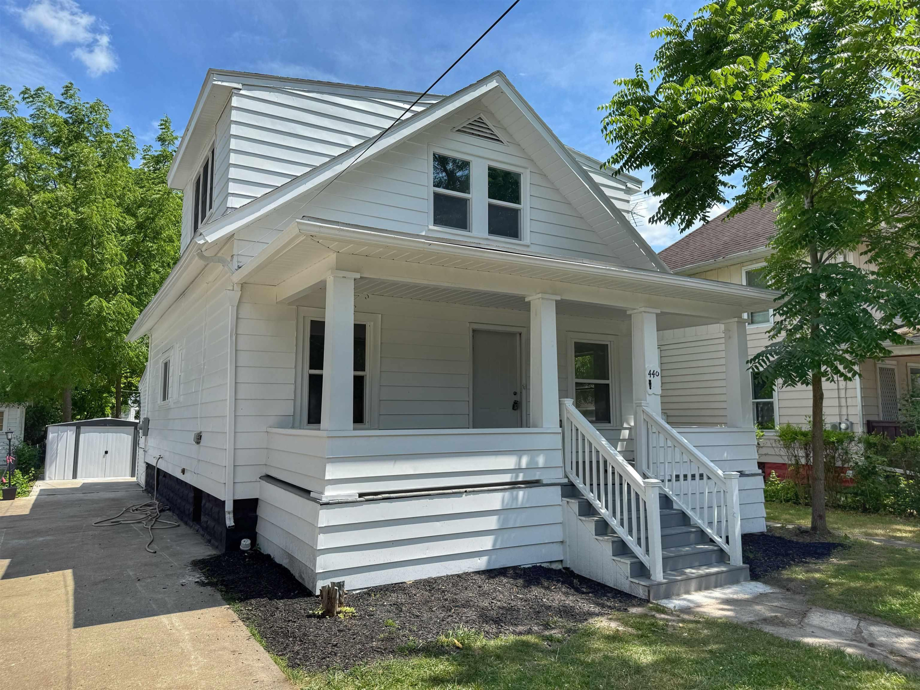 440 Sackett Avenue, Monroe, MI 48162 — Photo 2