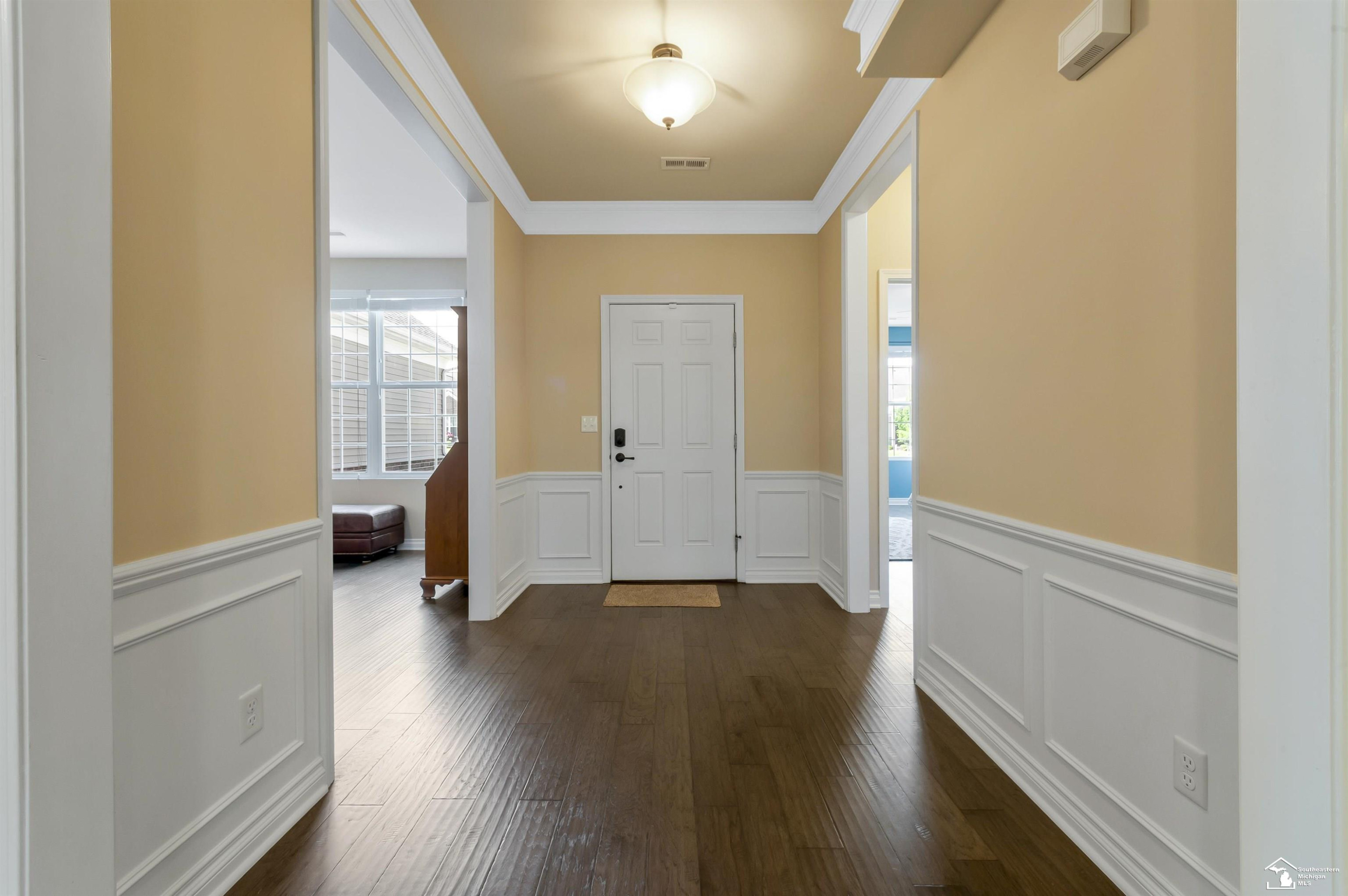 23930 Montague Drive, Flat Rock, MI 48134 — Photo 11