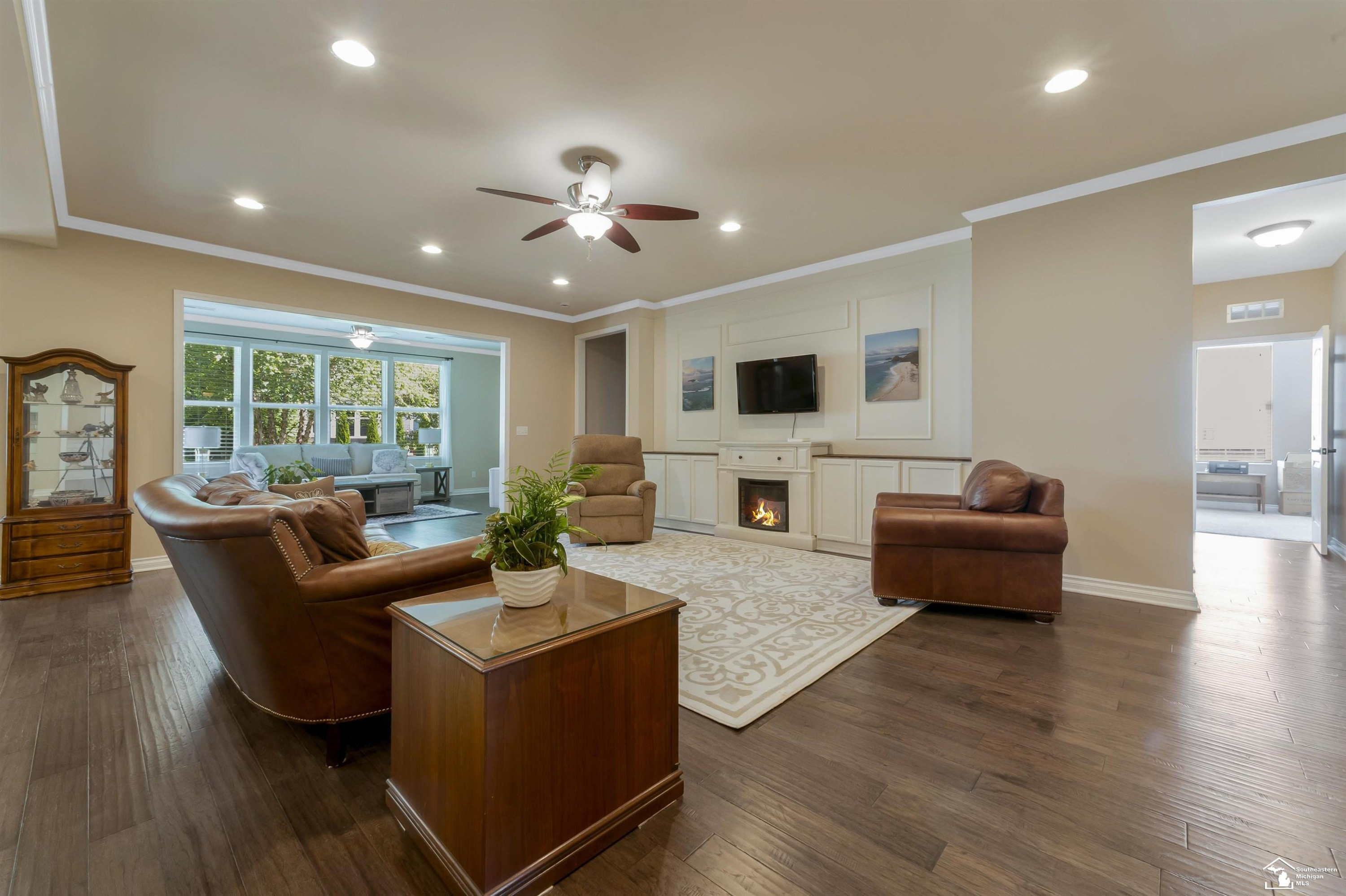 23930 Montague Drive, Flat Rock, MI 48134 — Photo 13