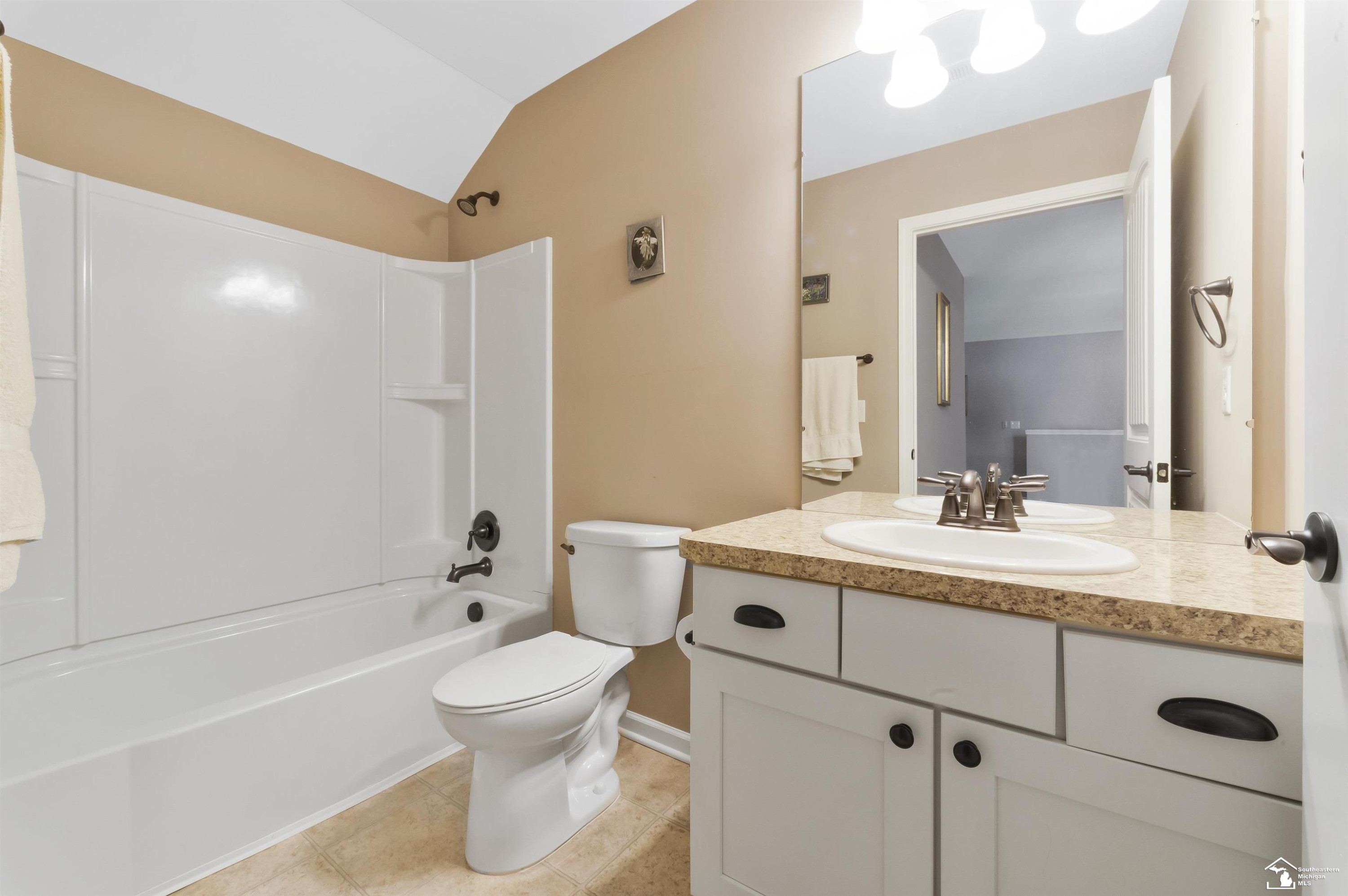 23930 Montague Drive, Flat Rock, MI 48134 — Photo 31