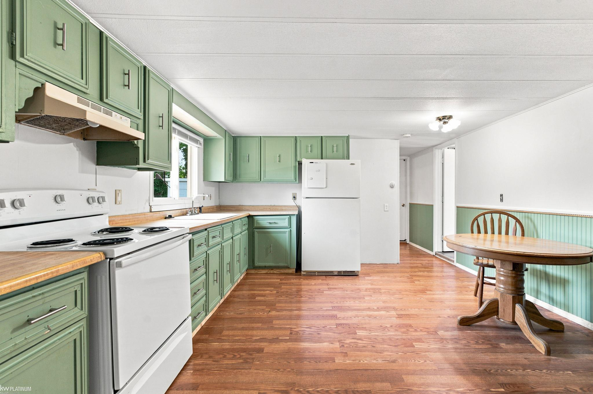 5469 Parker Road, MI 48059 — Photo 11