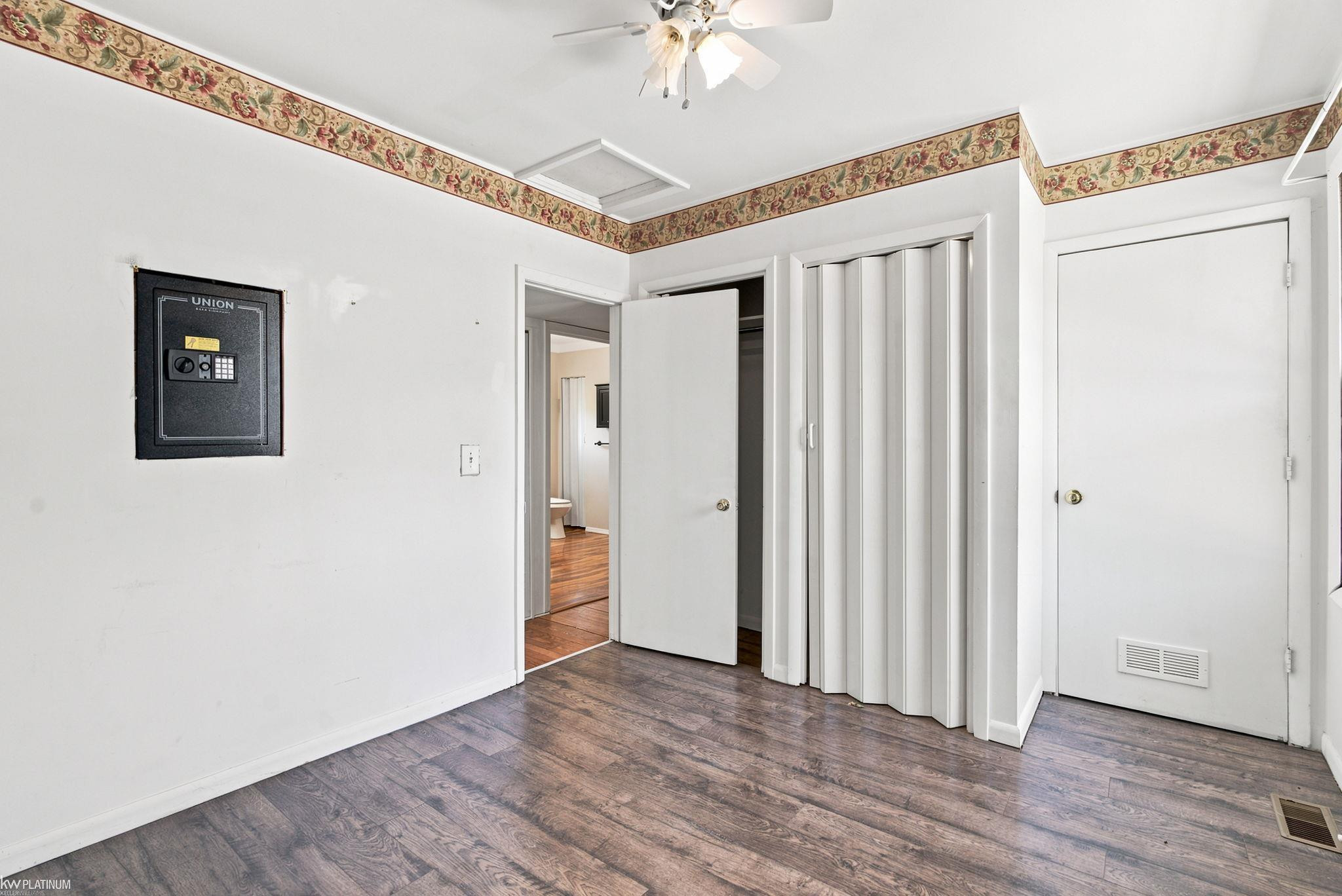5469 Parker Road, MI 48059 — Photo 20