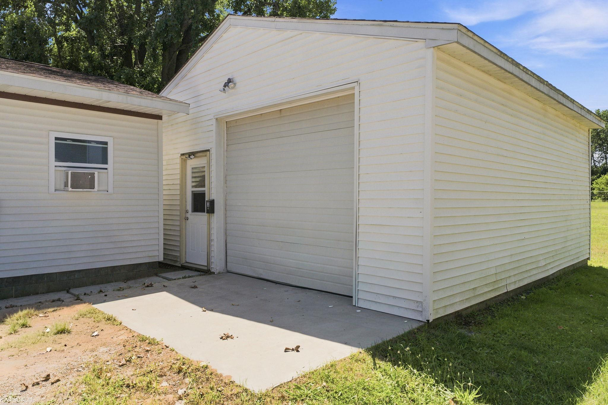 5469 Parker Road, MI 48059 — Photo 28