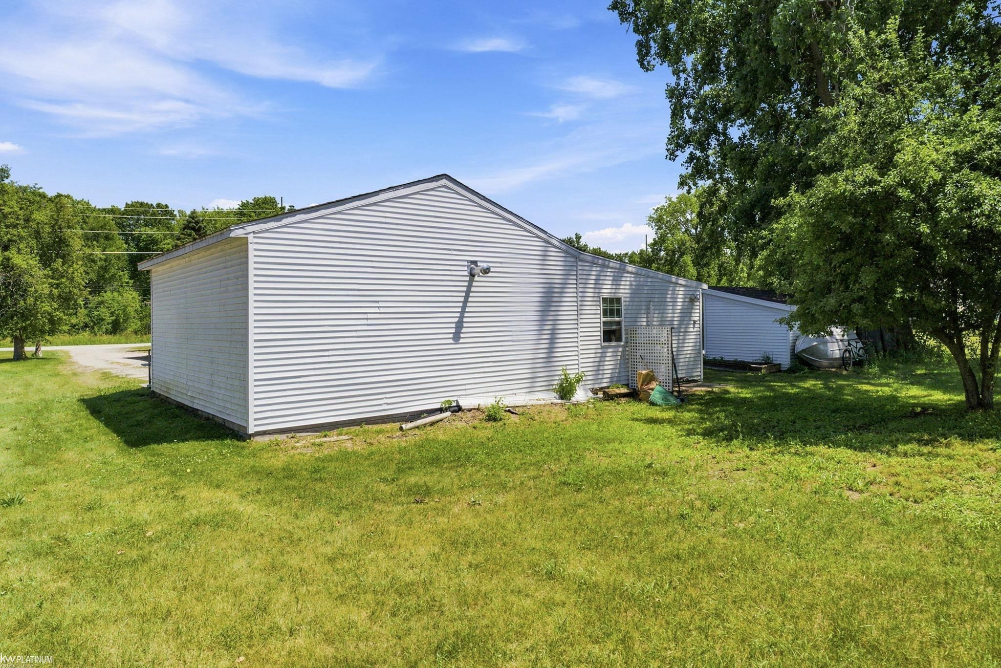 5469 Parker Road, MI 48059 — Photo 29
