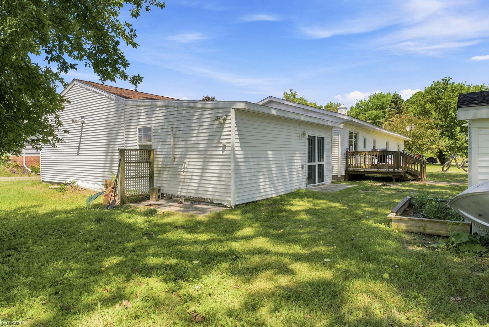 5469 Parker Road, MI 48059 — Photo 30