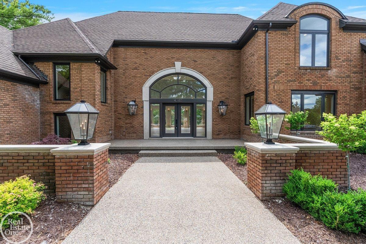 4585 Kiftsgate Bend, Bloomfield Hills, MI 48302 — Photo 6