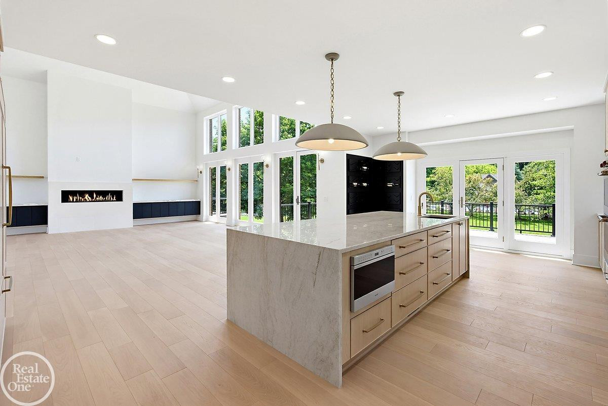 4585 Kiftsgate Bend, Bloomfield Hills, MI 48302 — Photo 15