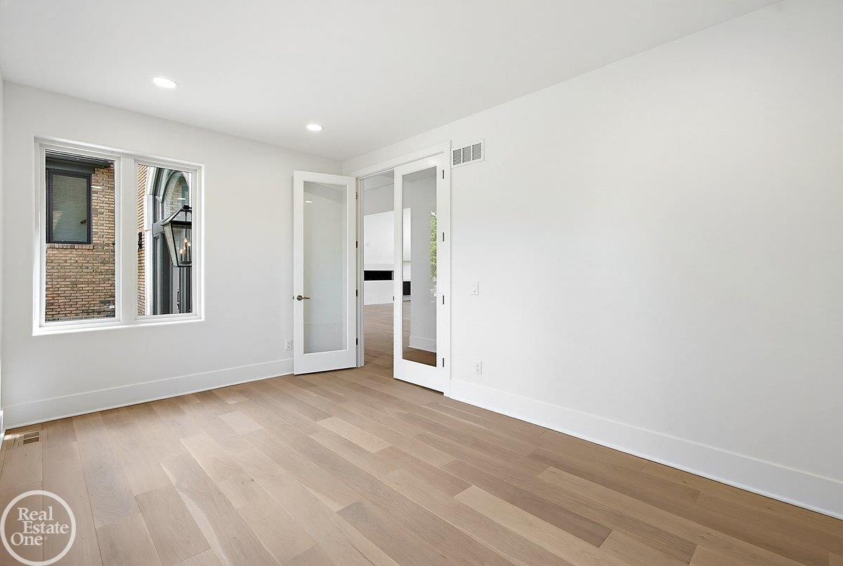 4585 Kiftsgate Bend, Bloomfield Hills, MI 48302 — Photo 18