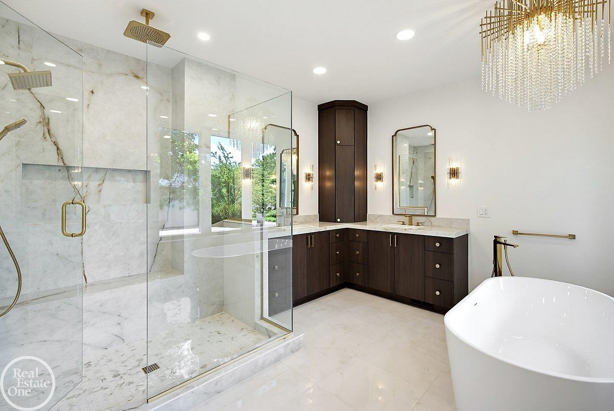 4585 Kiftsgate Bend, Bloomfield Hills, MI 48302 — Photo 28