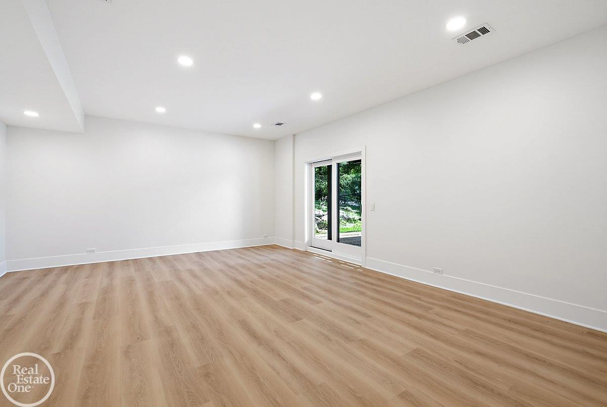 4585 Kiftsgate Bend, Bloomfield Hills, MI 48302 — Photo 51