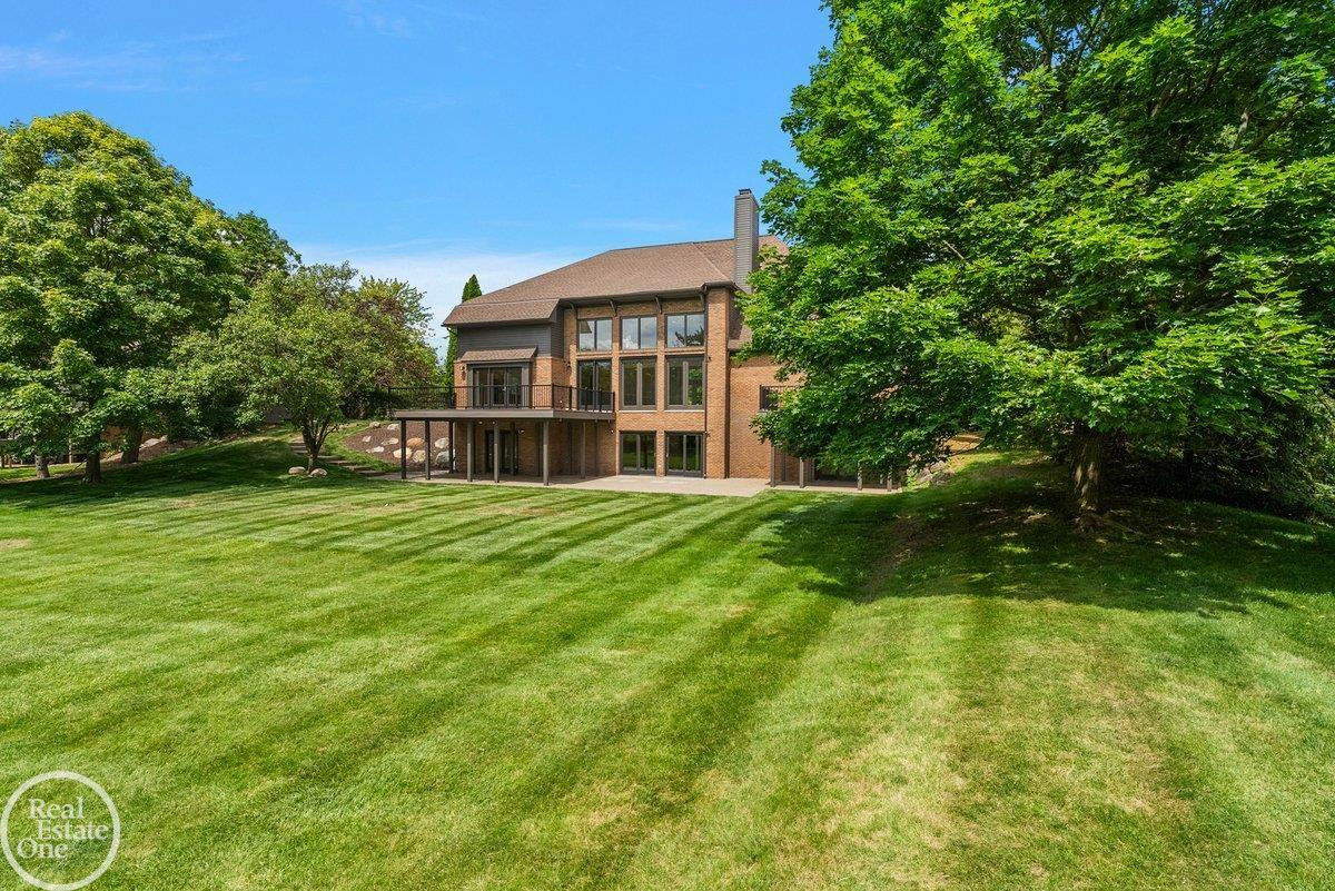 4585 Kiftsgate Bend, Bloomfield Hills, MI 48302 — Photo 67