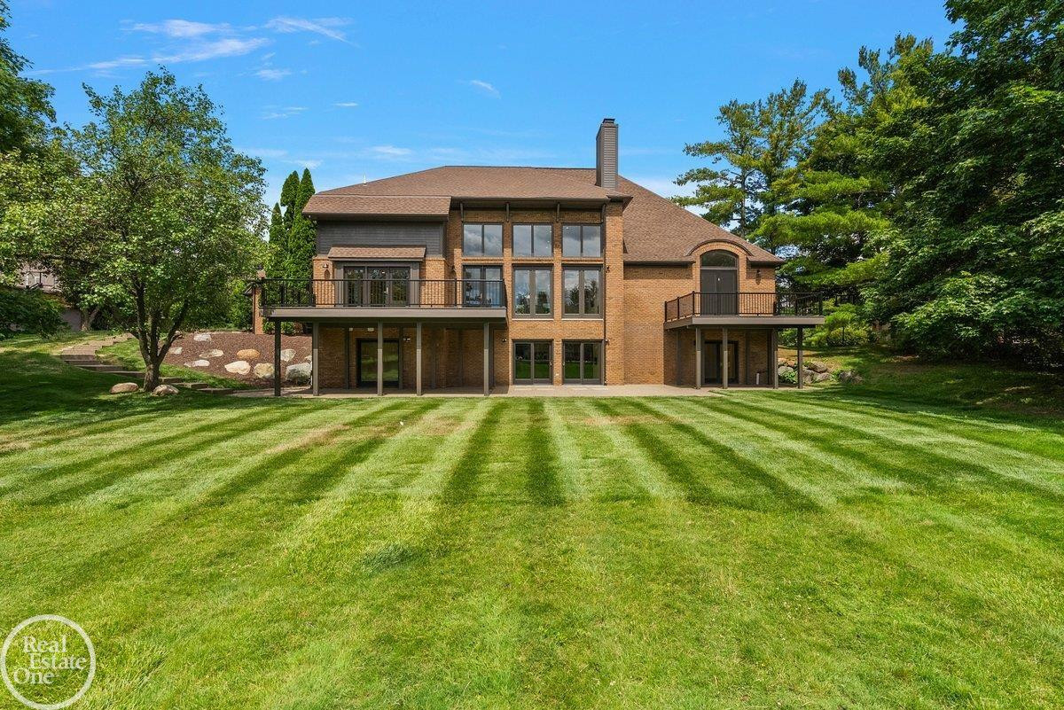 4585 Kiftsgate Bend, Bloomfield Hills, MI 48302 — Photo 68