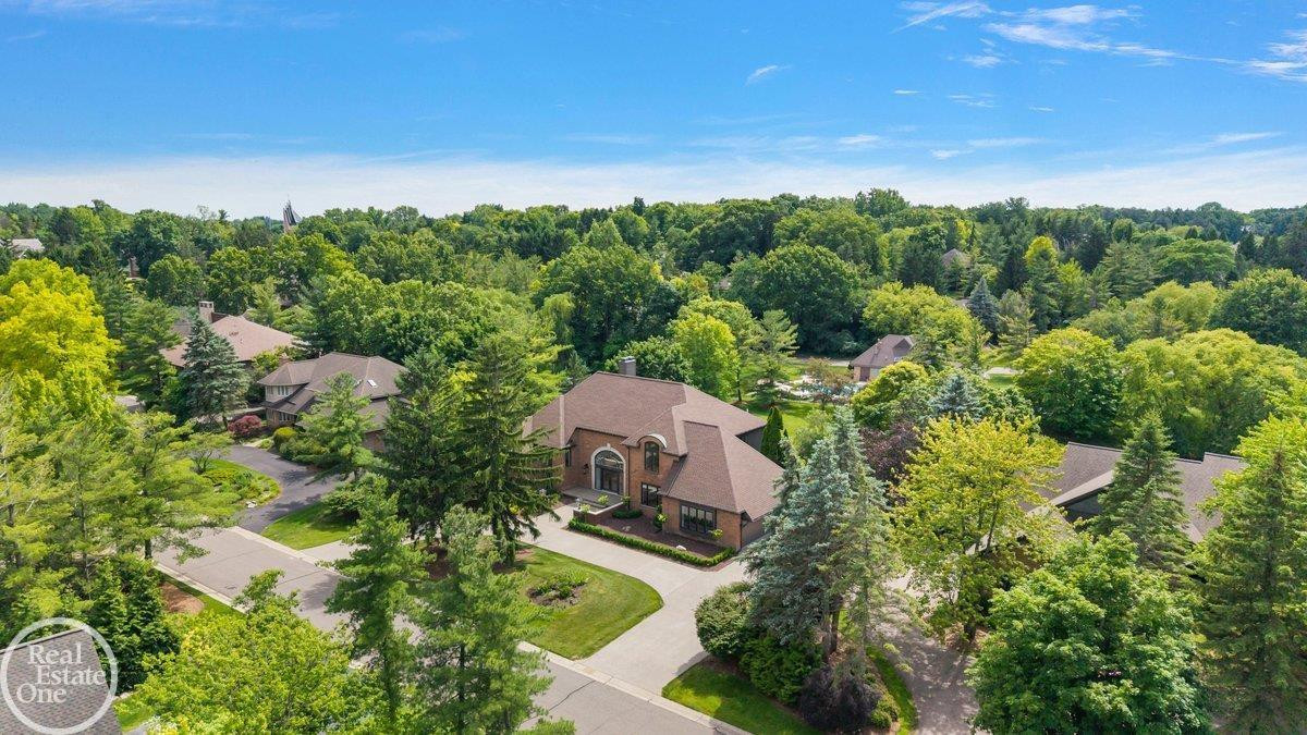 4585 Kiftsgate Bend, Bloomfield Hills, MI 48302 — Photo 73