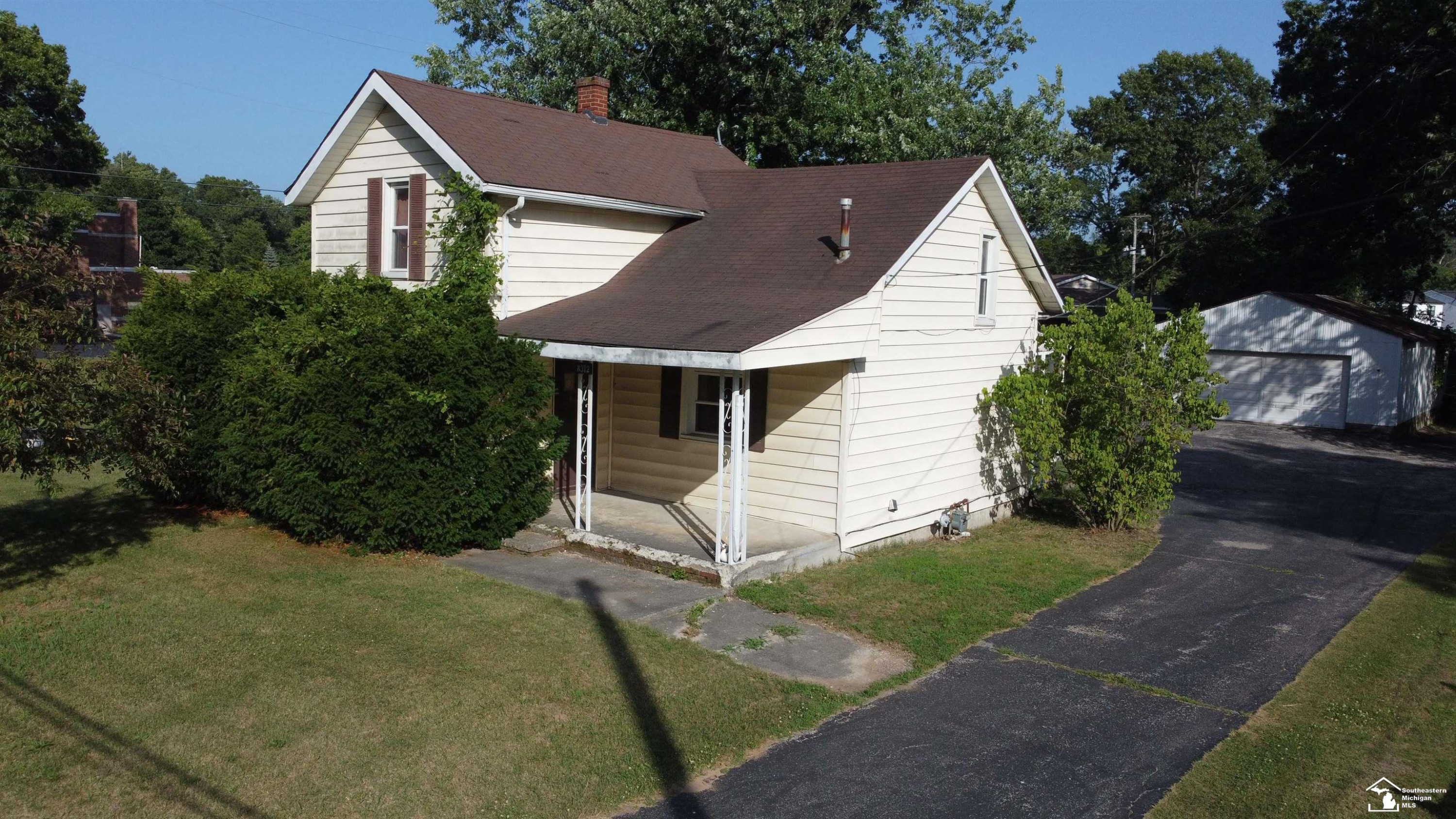 8312 Monroe Road, Lambertville, MI 48144 — Photo 2