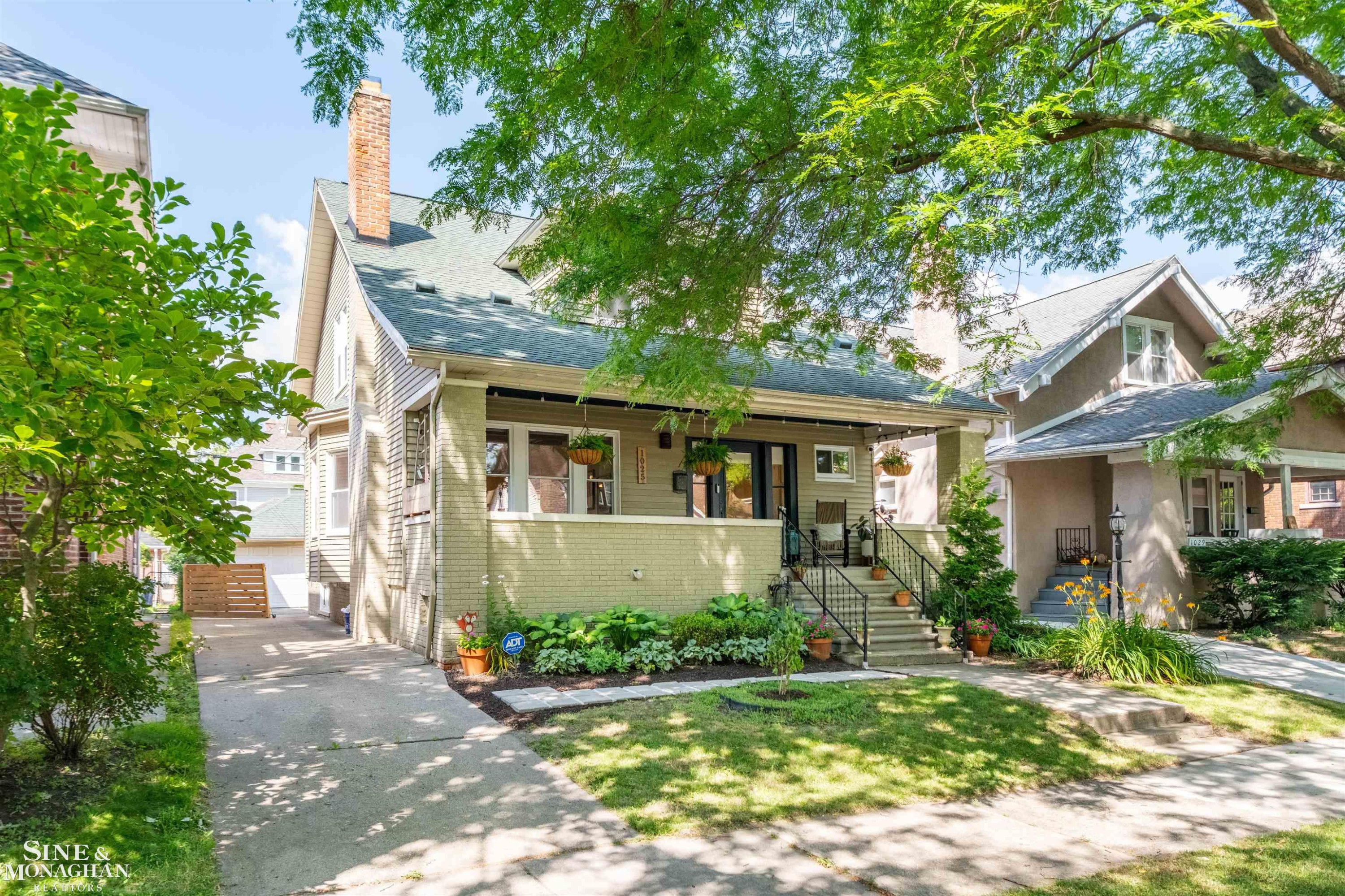 1025 Beaconsfield Avenue, Grosse Pointe Park, MI 48230 — Photo 33
