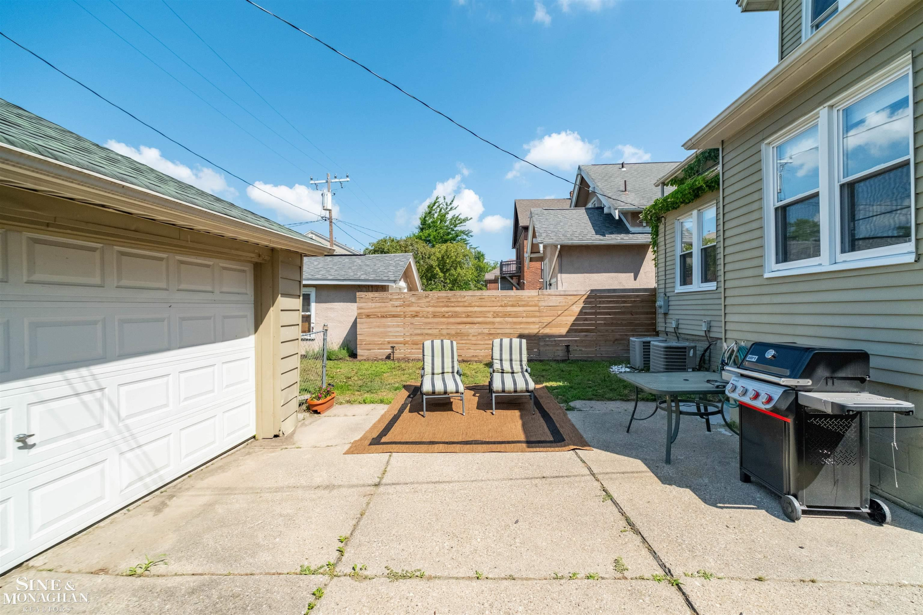 1025 Beaconsfield Avenue, Grosse Pointe Park, MI 48230 — Photo 36