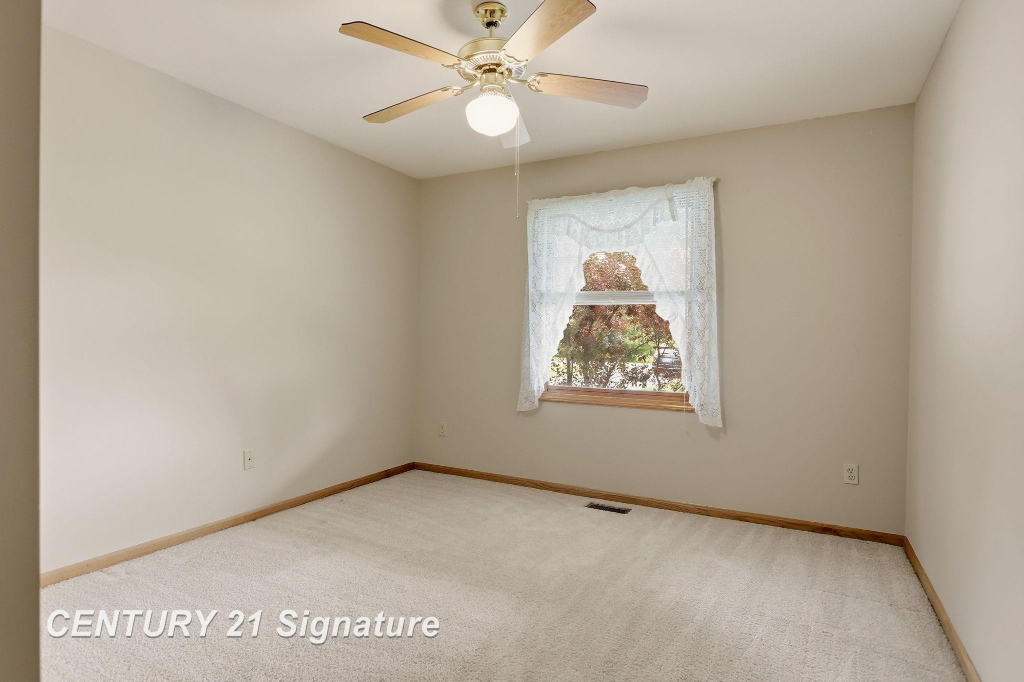 3725 Trimm Road, Saginaw, MI 48609 — Photo 30
