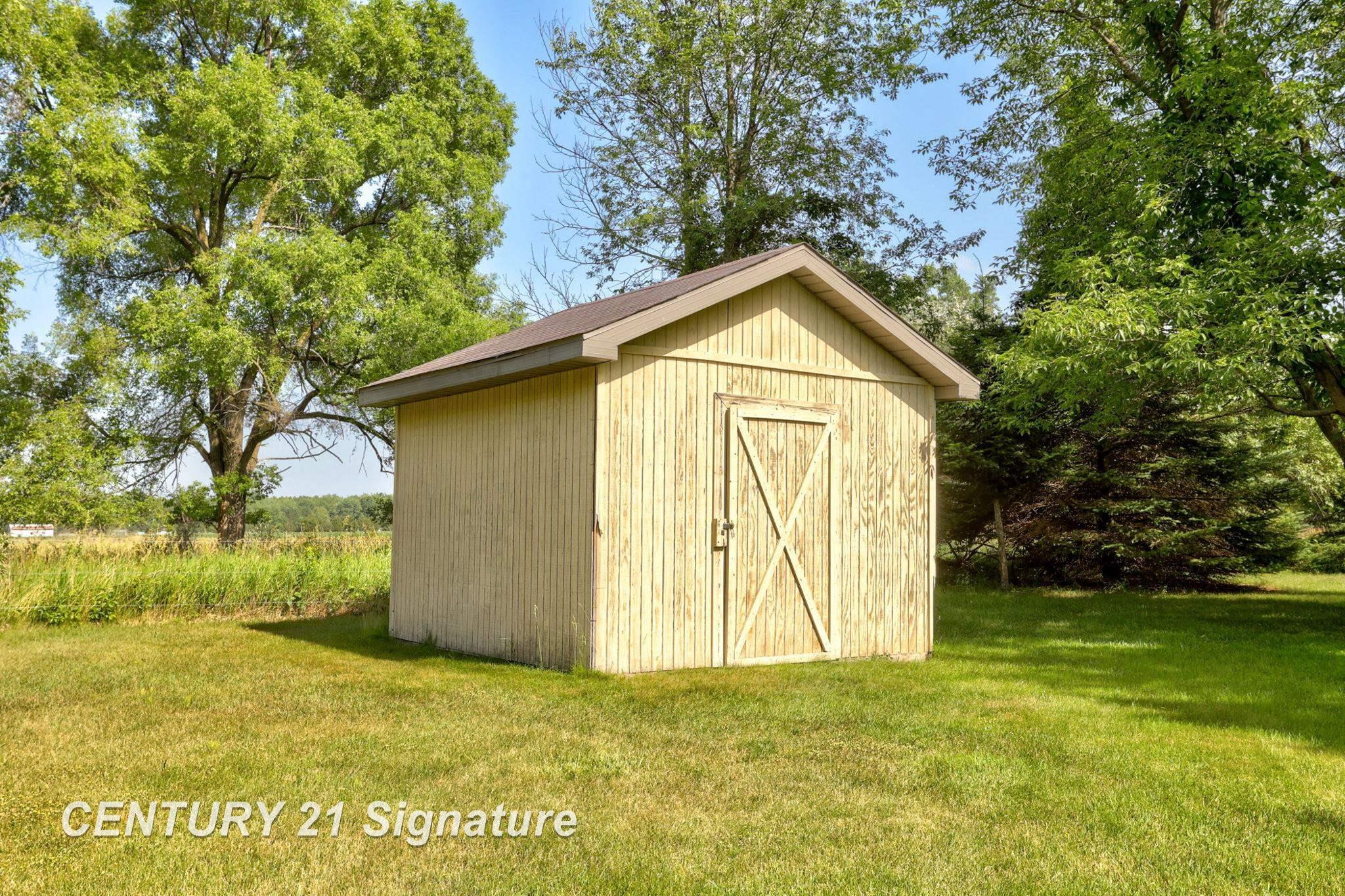 3725 Trimm Road, Saginaw, MI 48609 — Photo 45
