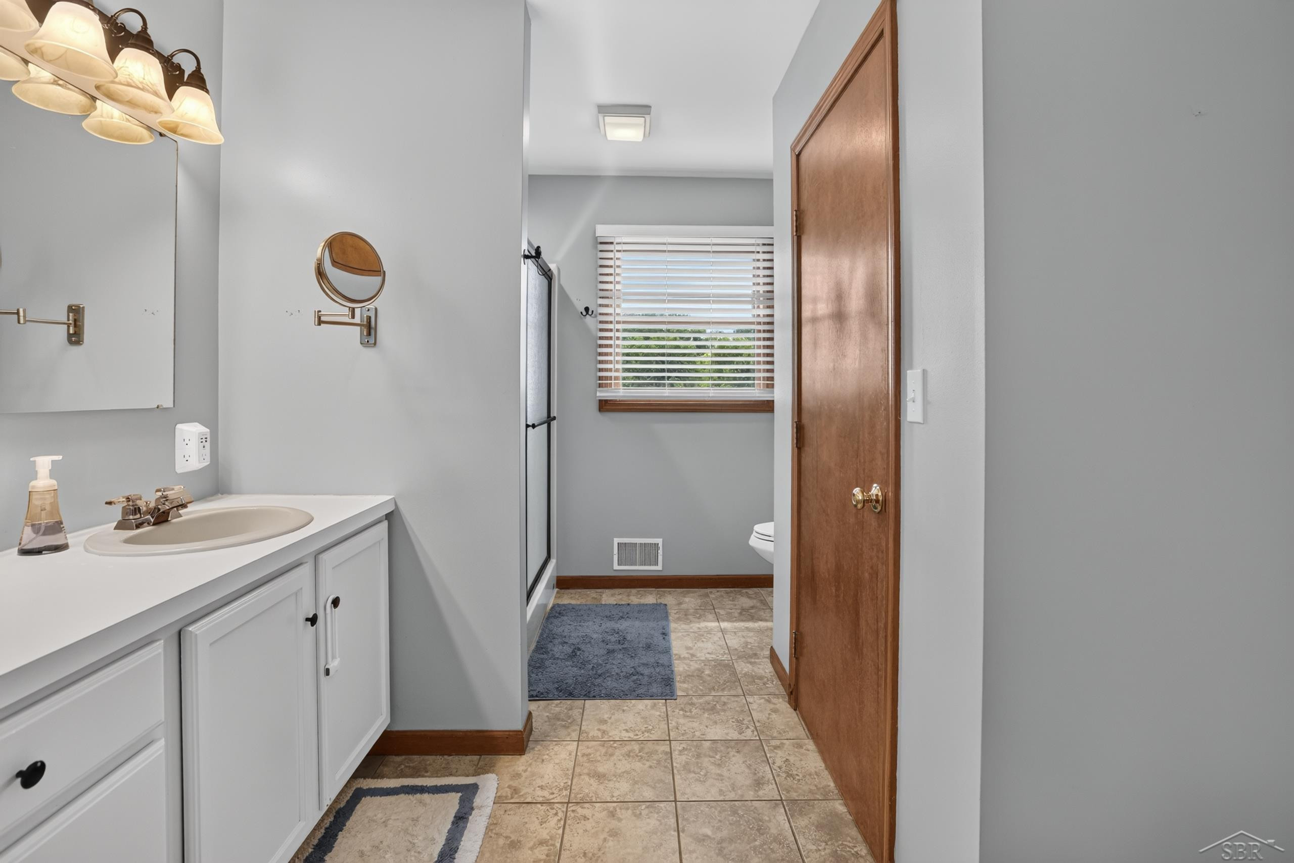 10713 N Gleaner Road, Freeland, MI 48623 — Photo 20