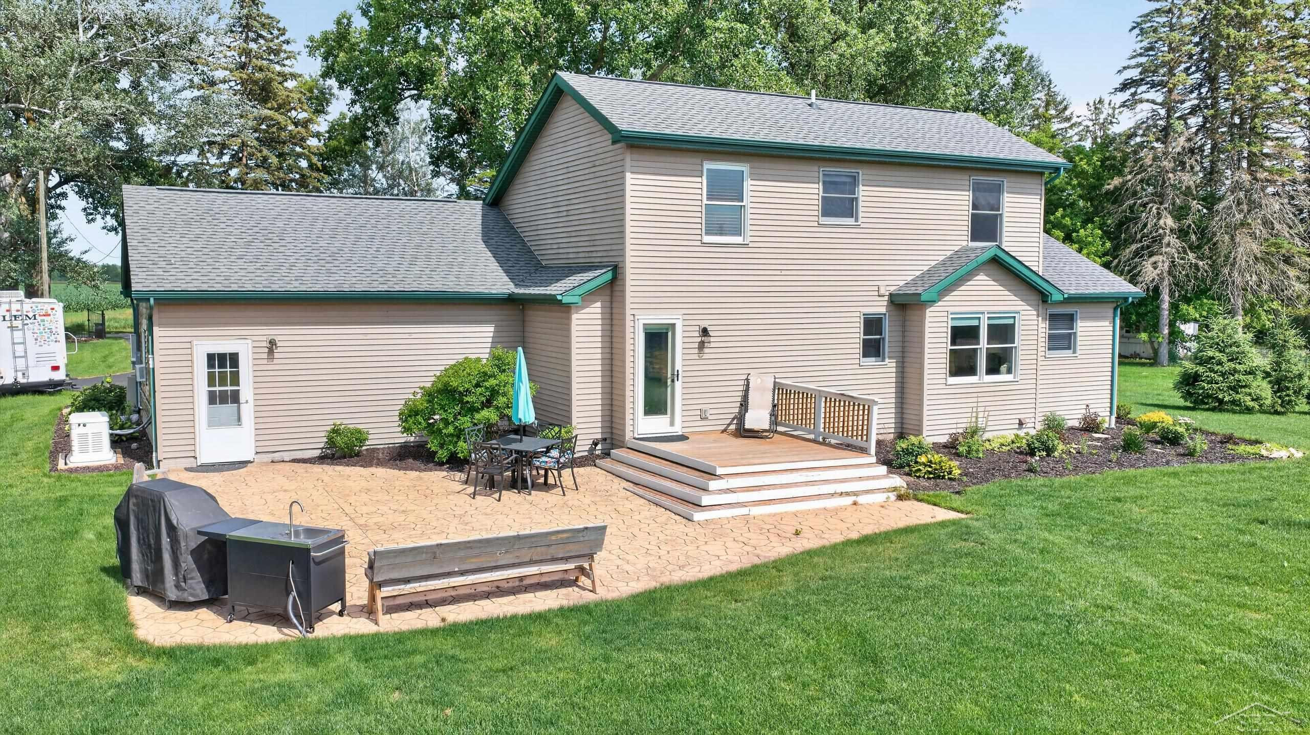 10713 N Gleaner Road, Freeland, MI 48623 — Photo 37