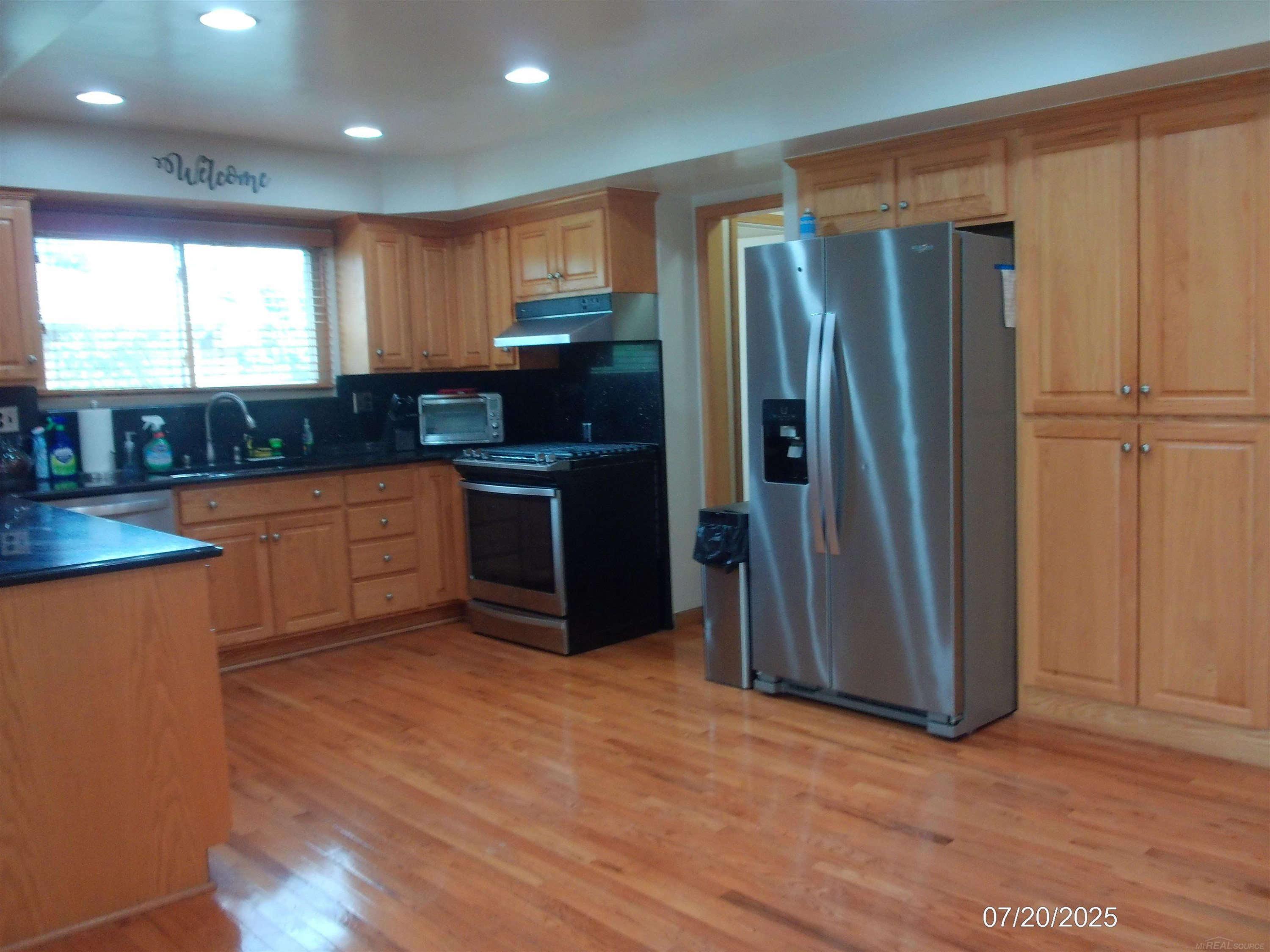 41223 Sesame Drive, Sterling Heights, MI 48314 — Photo 10