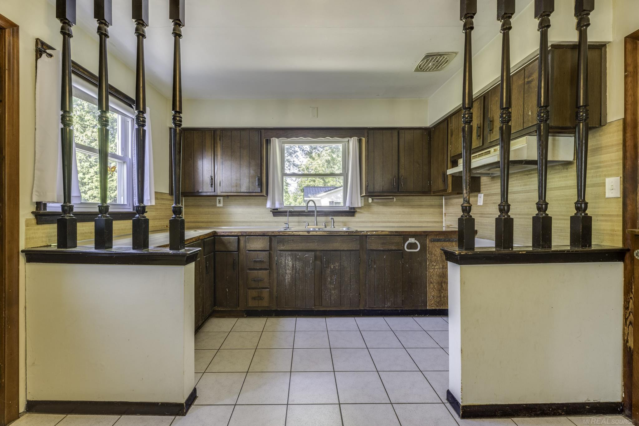 5920 Lakeshore Road, Lexington, MI 48450 — Photo 12