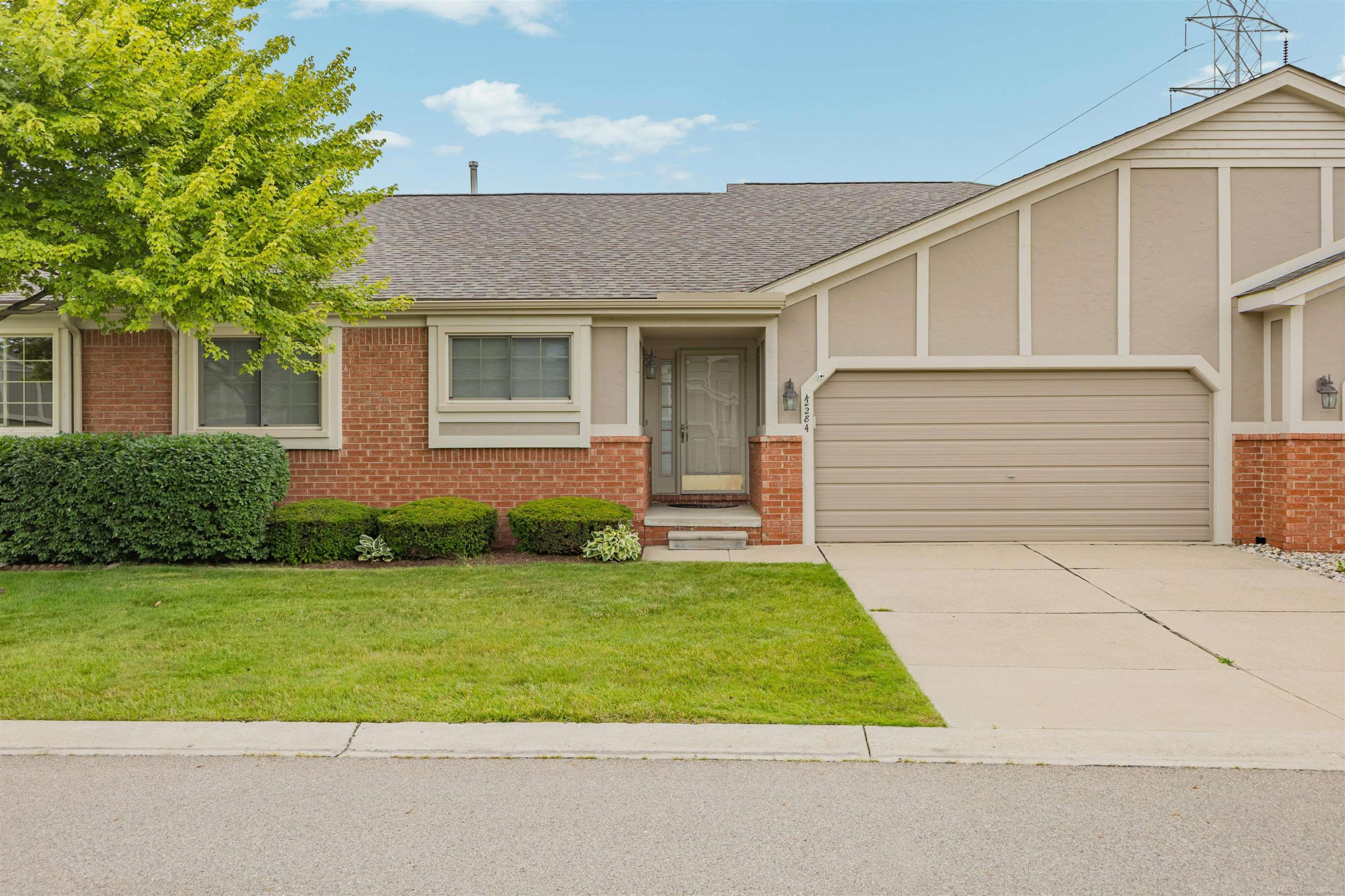 42284 Aspen Court, Clinton Twp, MI 48038 — Photo 2