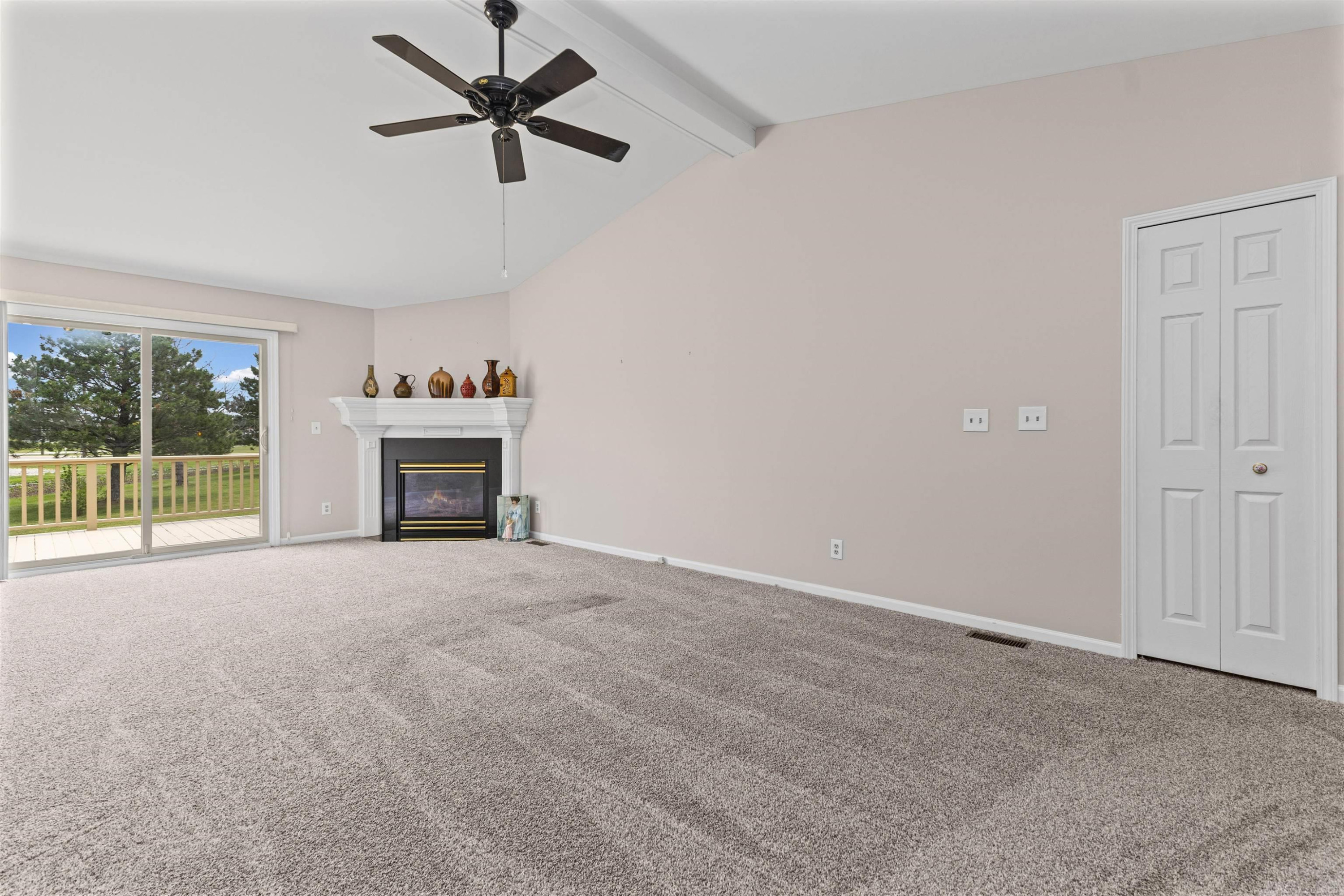 42284 Aspen Court, Clinton Twp, MI 48038 — Photo 3