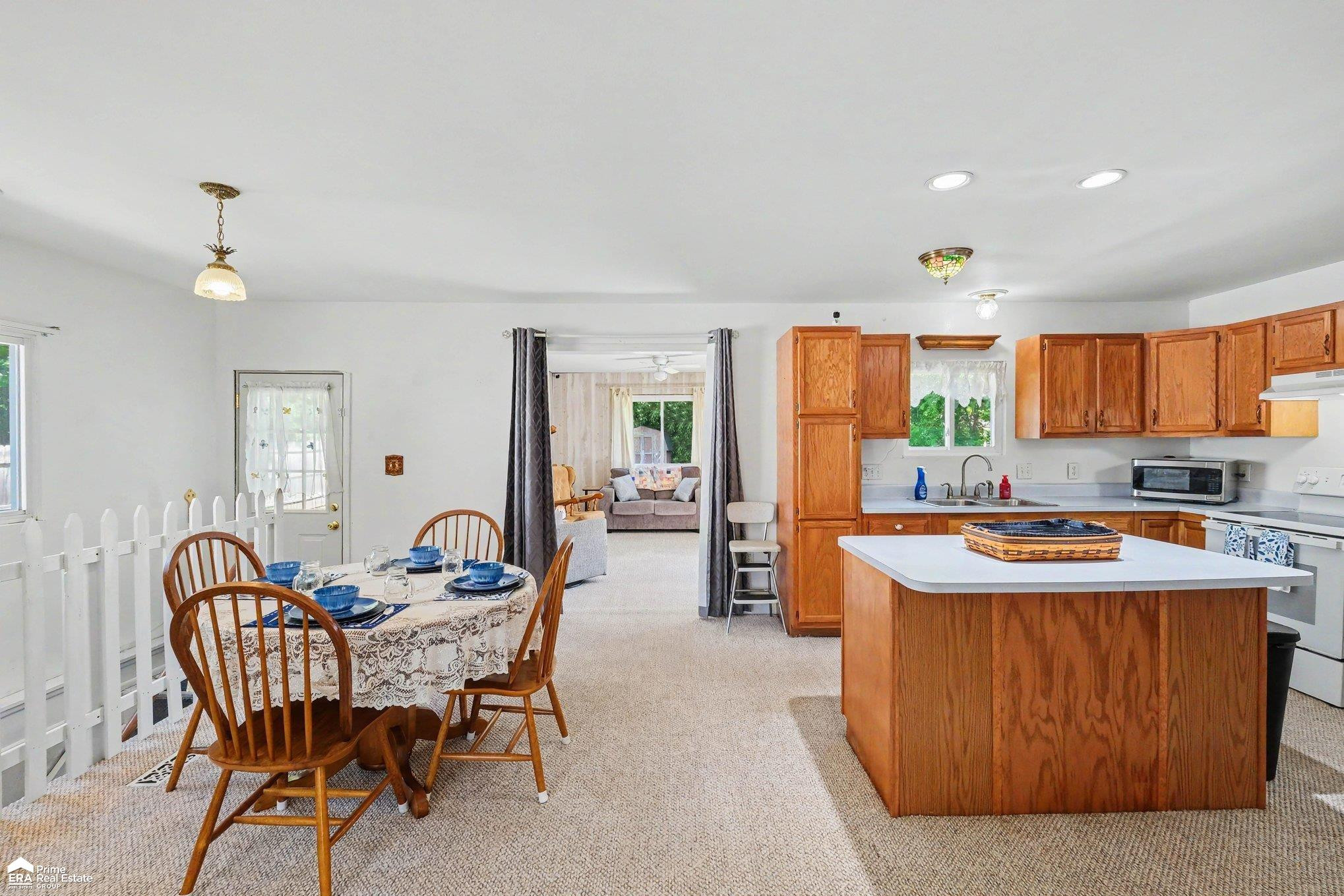 565 Clarion Street, Clio, MI 48420 — Photo 6