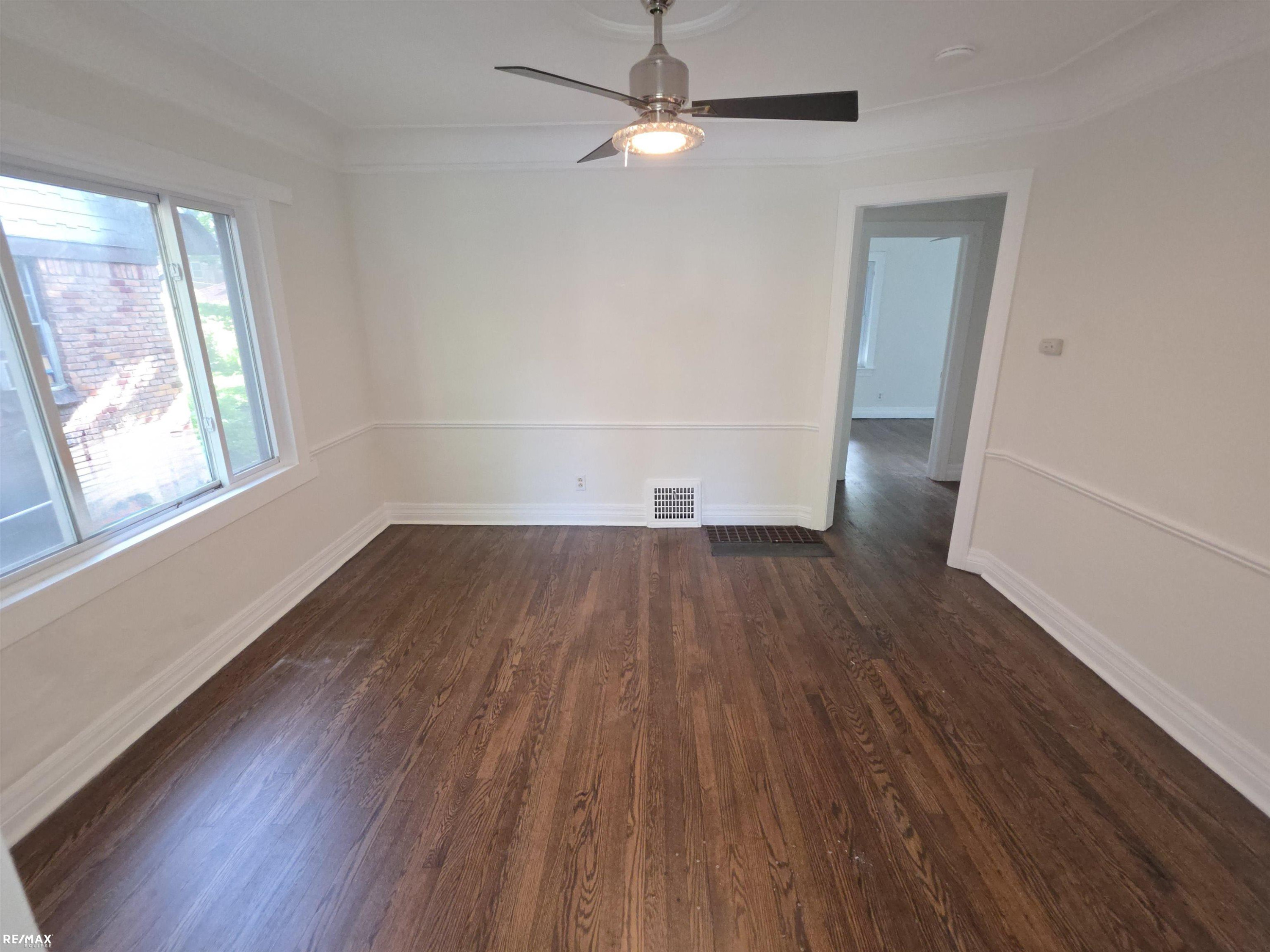 6110-6112 Yorkshire Street, Detroit, MI 48225 — Photo 9
