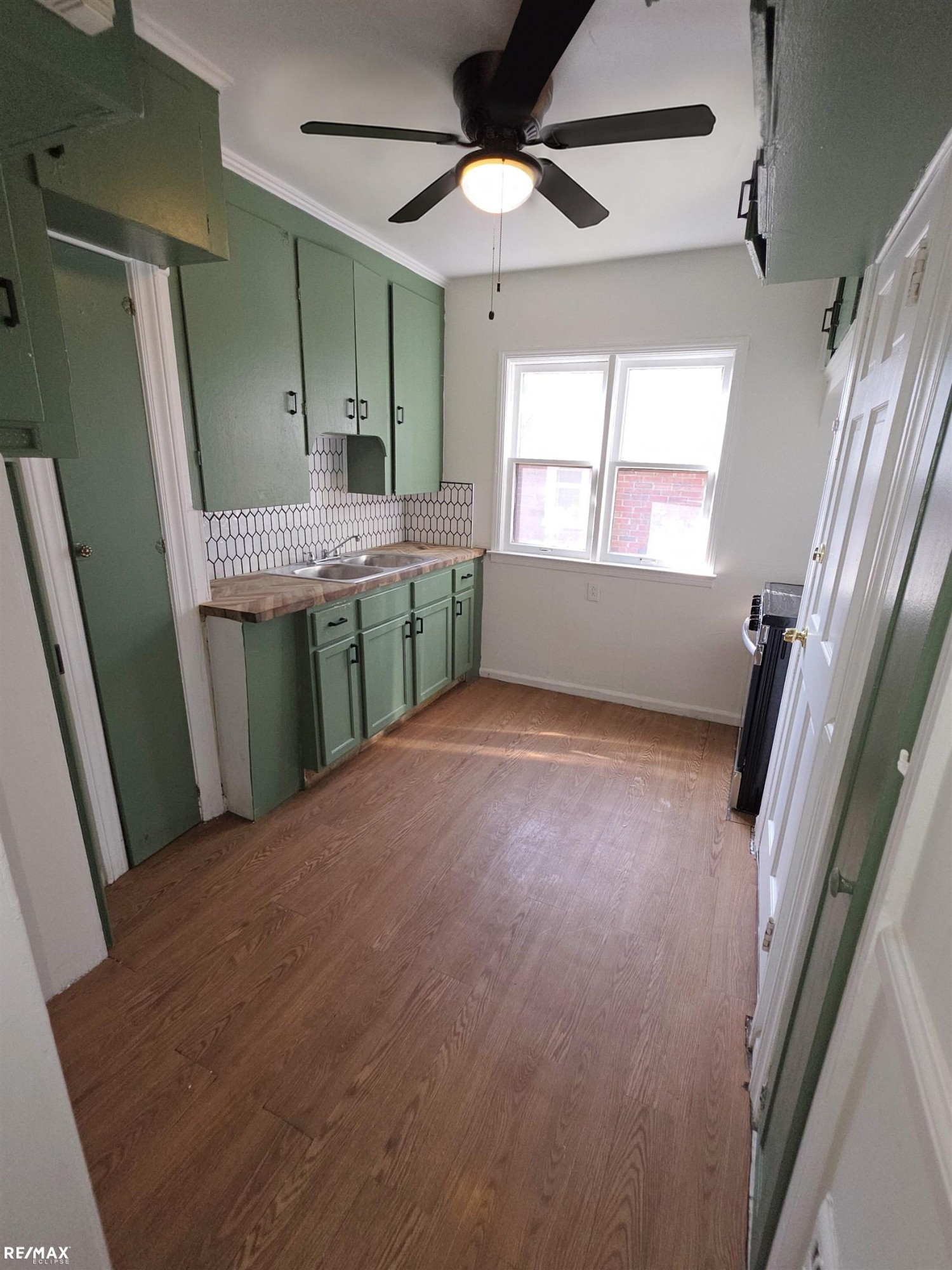 6110-6112 Yorkshire Street, Detroit, MI 48225 — Photo 13