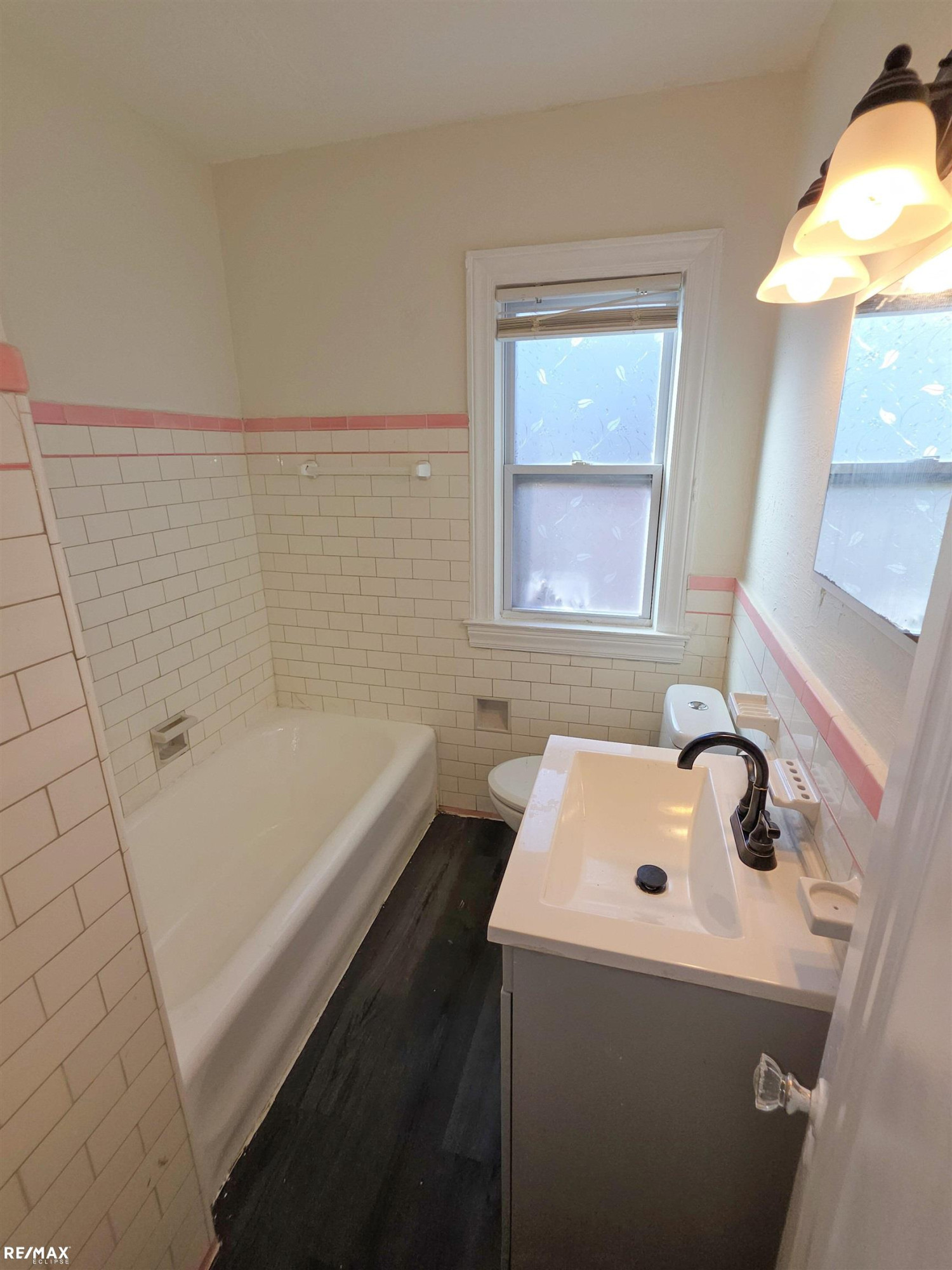 6110-6112 Yorkshire Street, Detroit, MI 48225 — Photo 16
