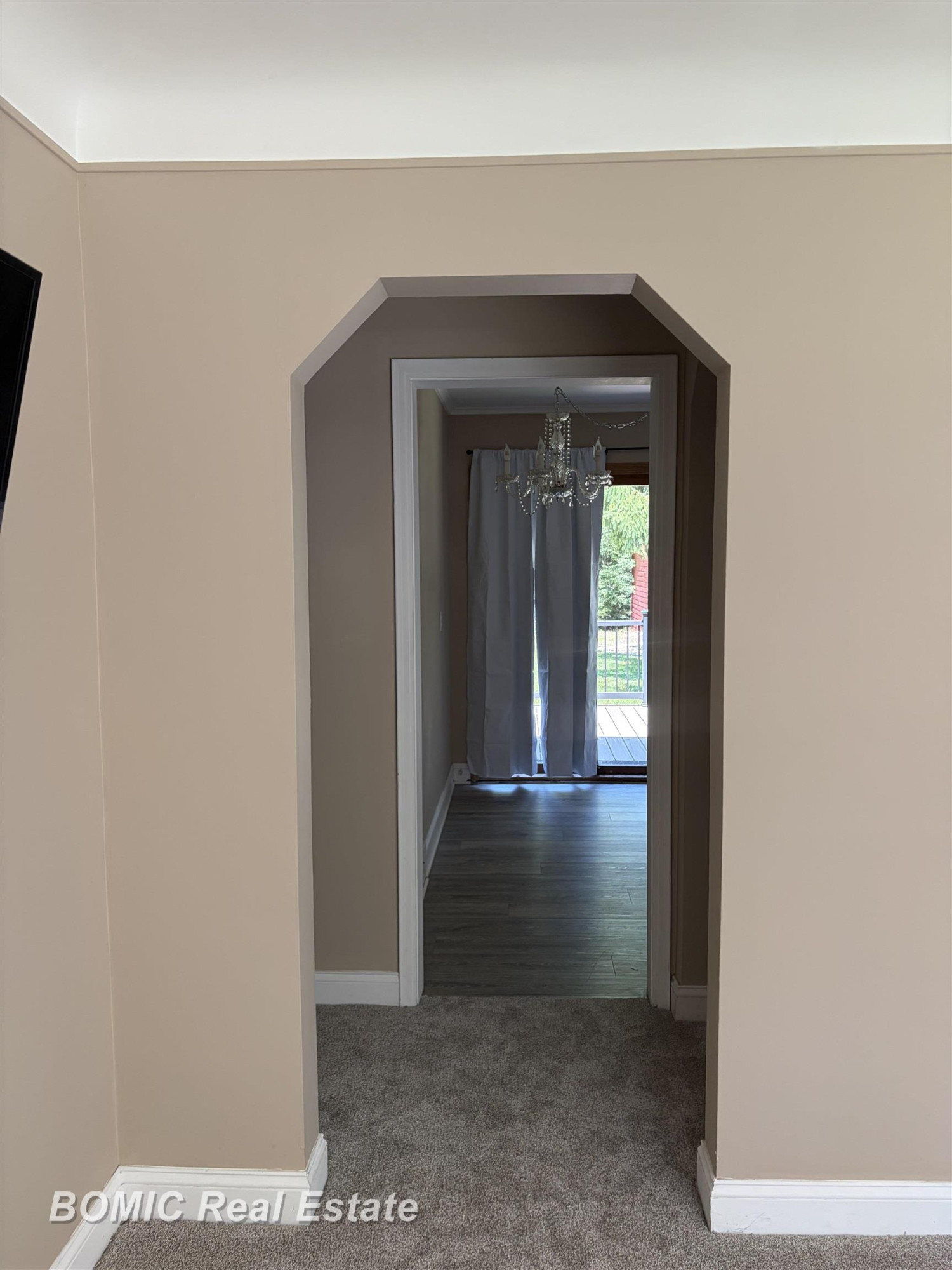 7581 St John Street, Shelby Twp, MI 48317 — Photo 8