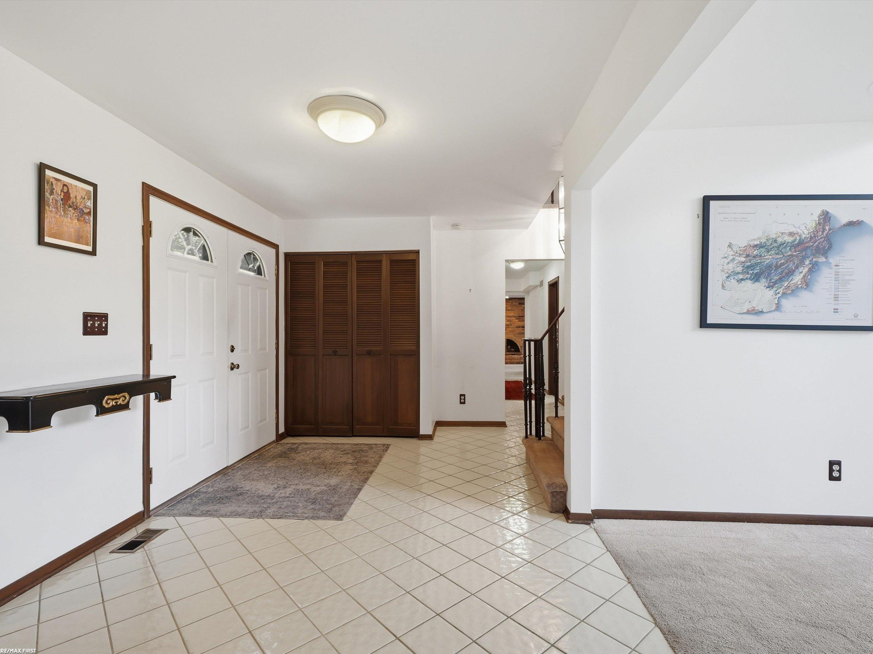 4677 Rolling Ridge Road, West Bloomfield, MI 48323 — Photo 16