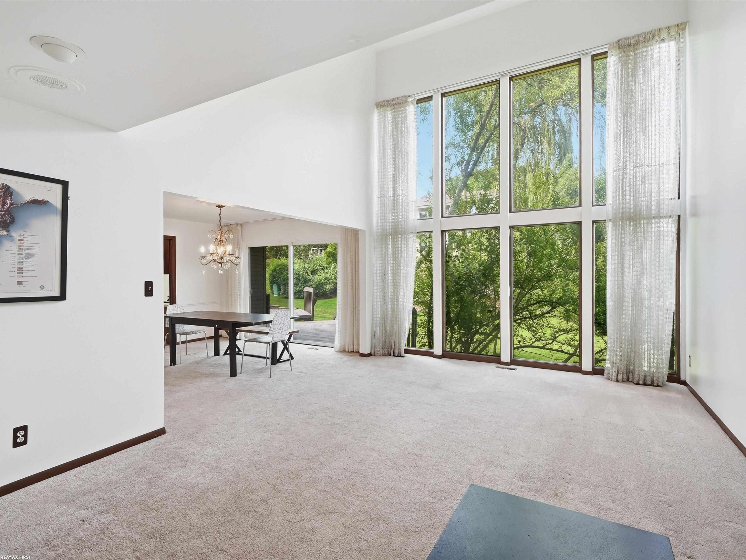 4677 Rolling Ridge Road, West Bloomfield, MI 48323 — Photo 18